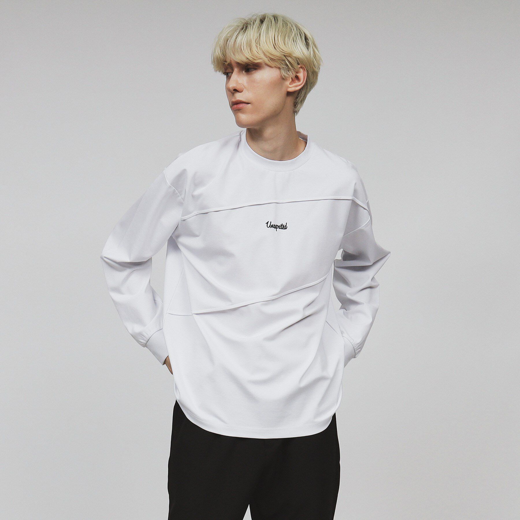 tk.TAKEO KIKUCHI「刺繍ロゴキリカエプルオーバー」|Tシャツ・カットソー|オフホワイト(003