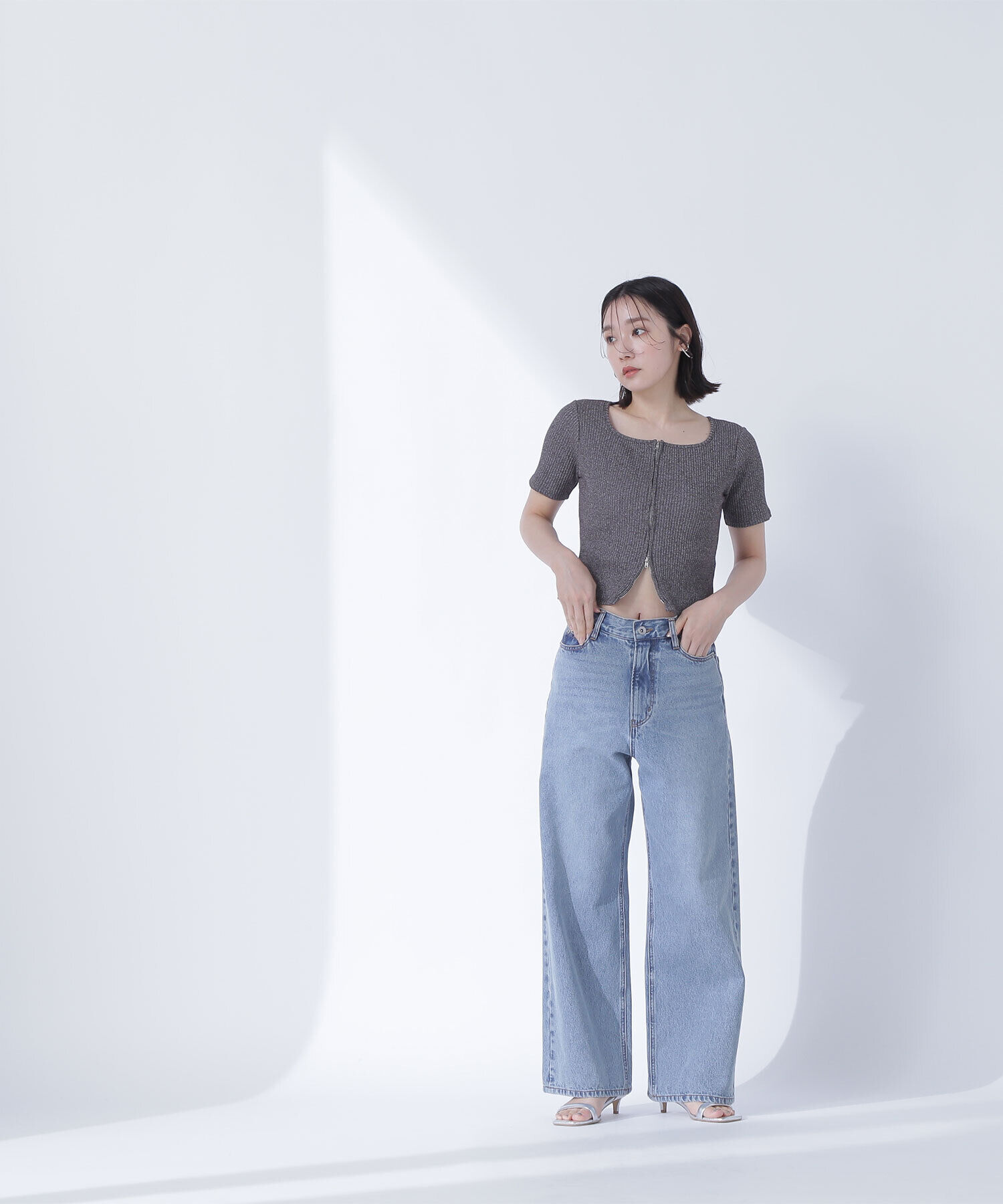  「コンパクトジップトップス」|Tシャツ・カットソー|