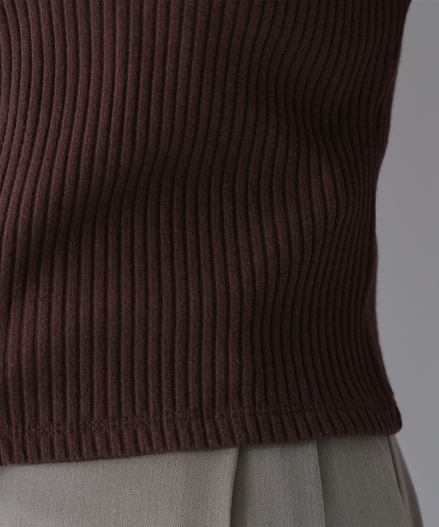  「コンパクトジップトップス」|Tシャツ・カットソー|