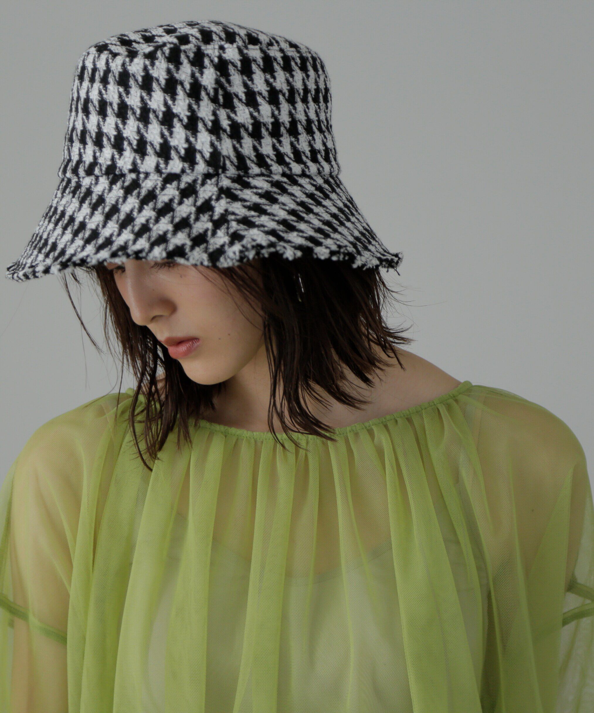  「ツイードハット」|ソックス|ブラック柄1