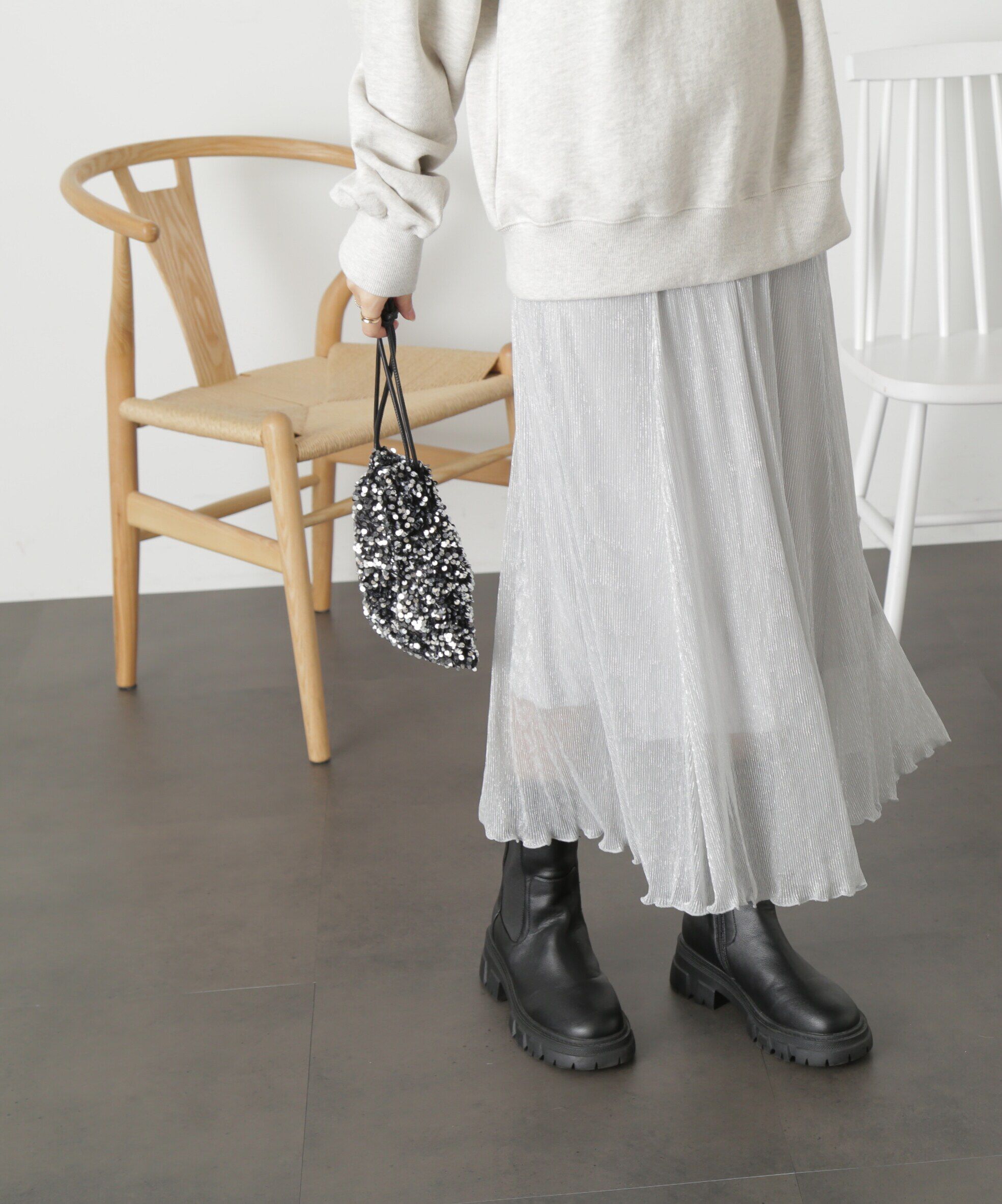  「［シルバーカラーWEB限定］ラメプリーツスカート」|スカート|