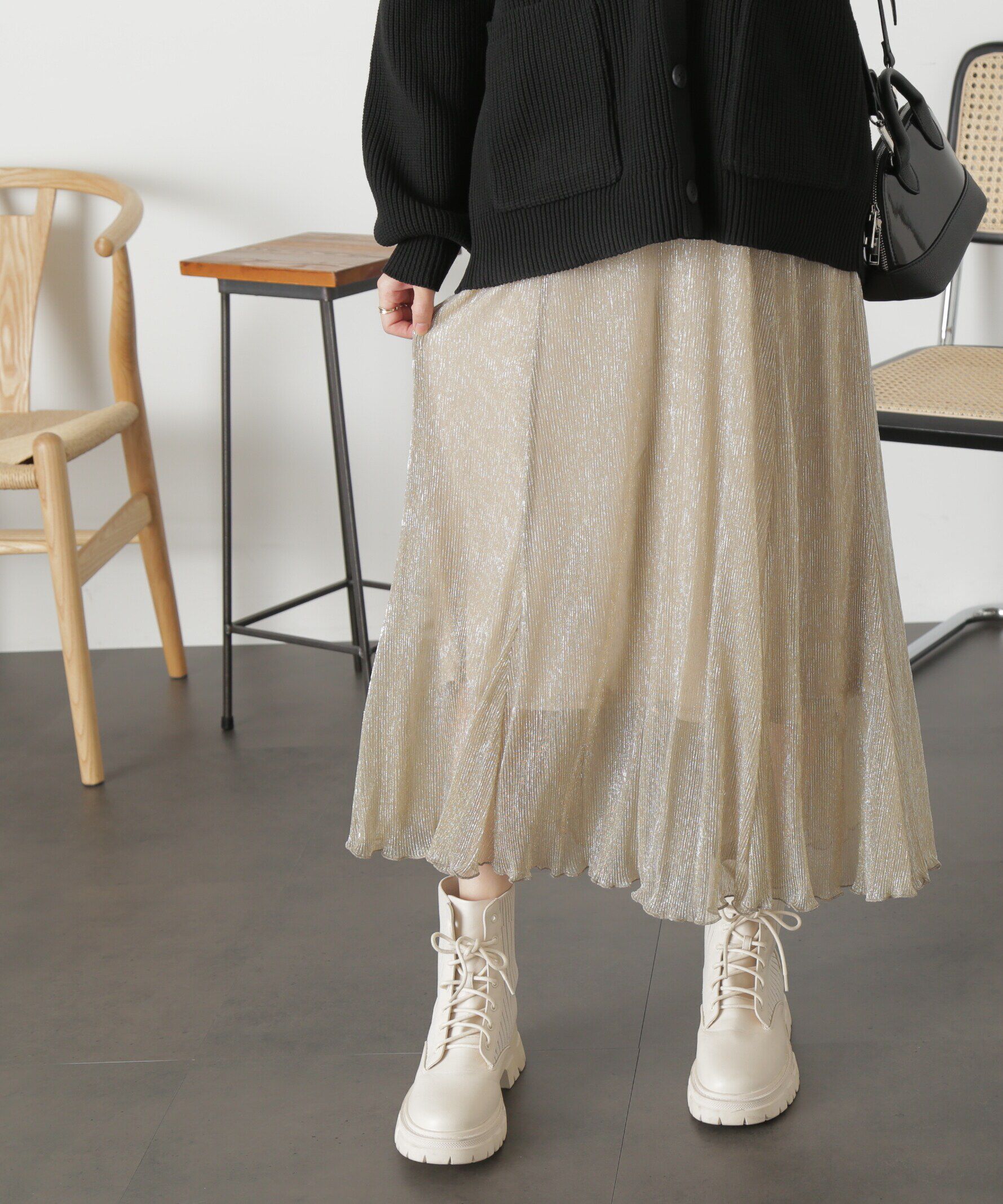  「［シルバーカラーWEB限定］ラメプリーツスカート」|スカート|