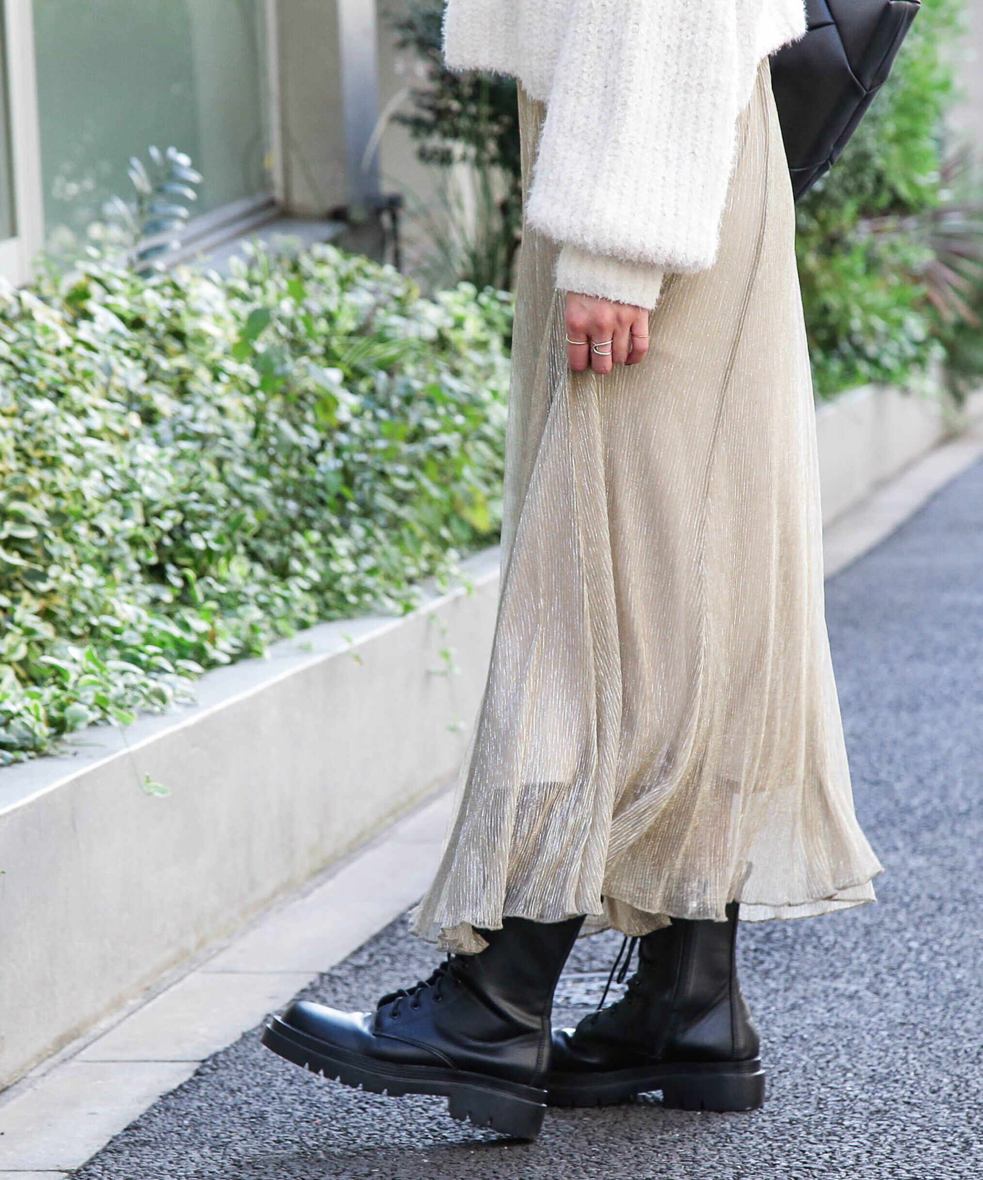  「［シルバーカラーWEB限定］ラメプリーツスカート」|スカート|