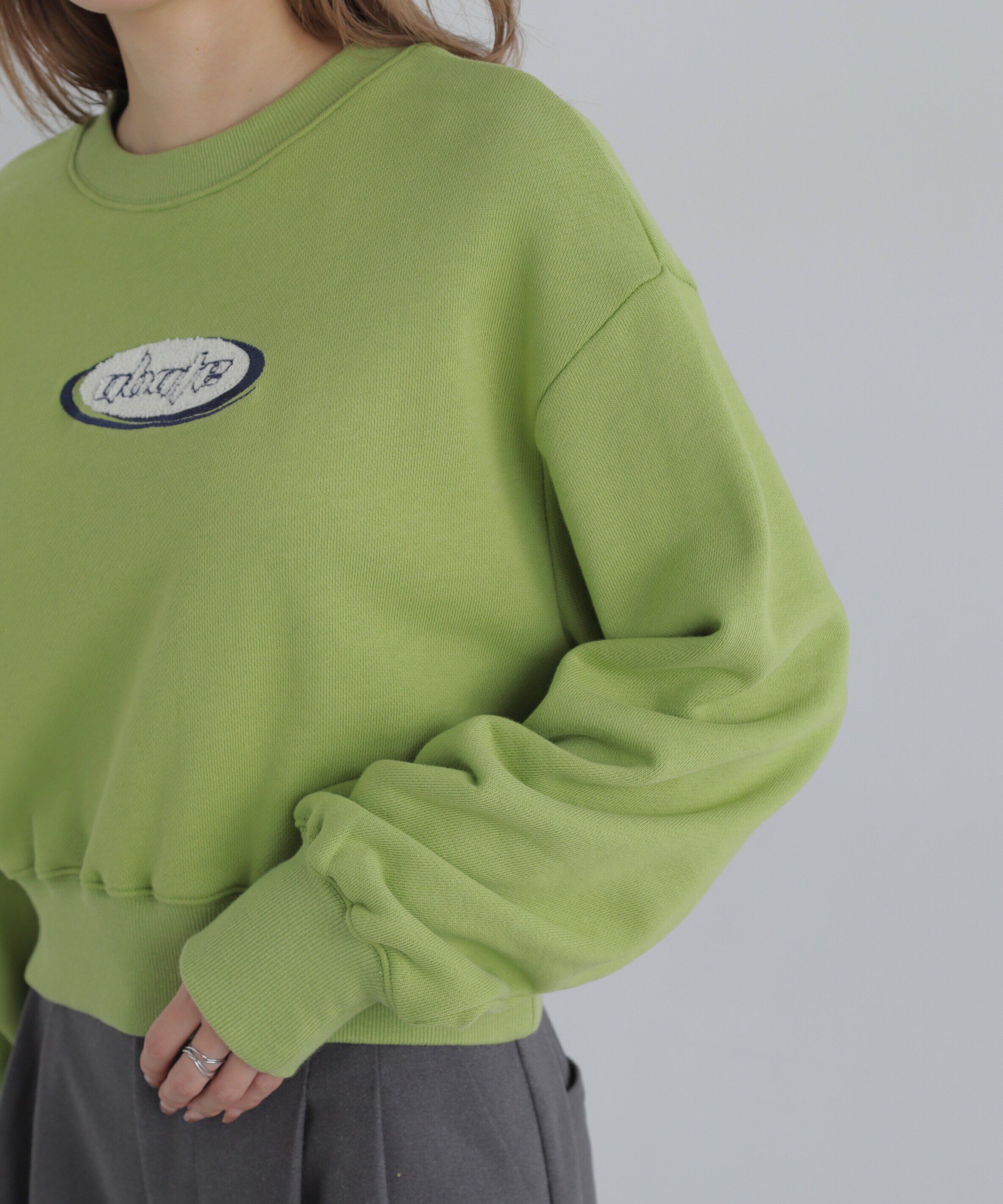  「スポーツロゴサガラ刺繍ショート丈スウェット」|Tシャツ・カットソー|