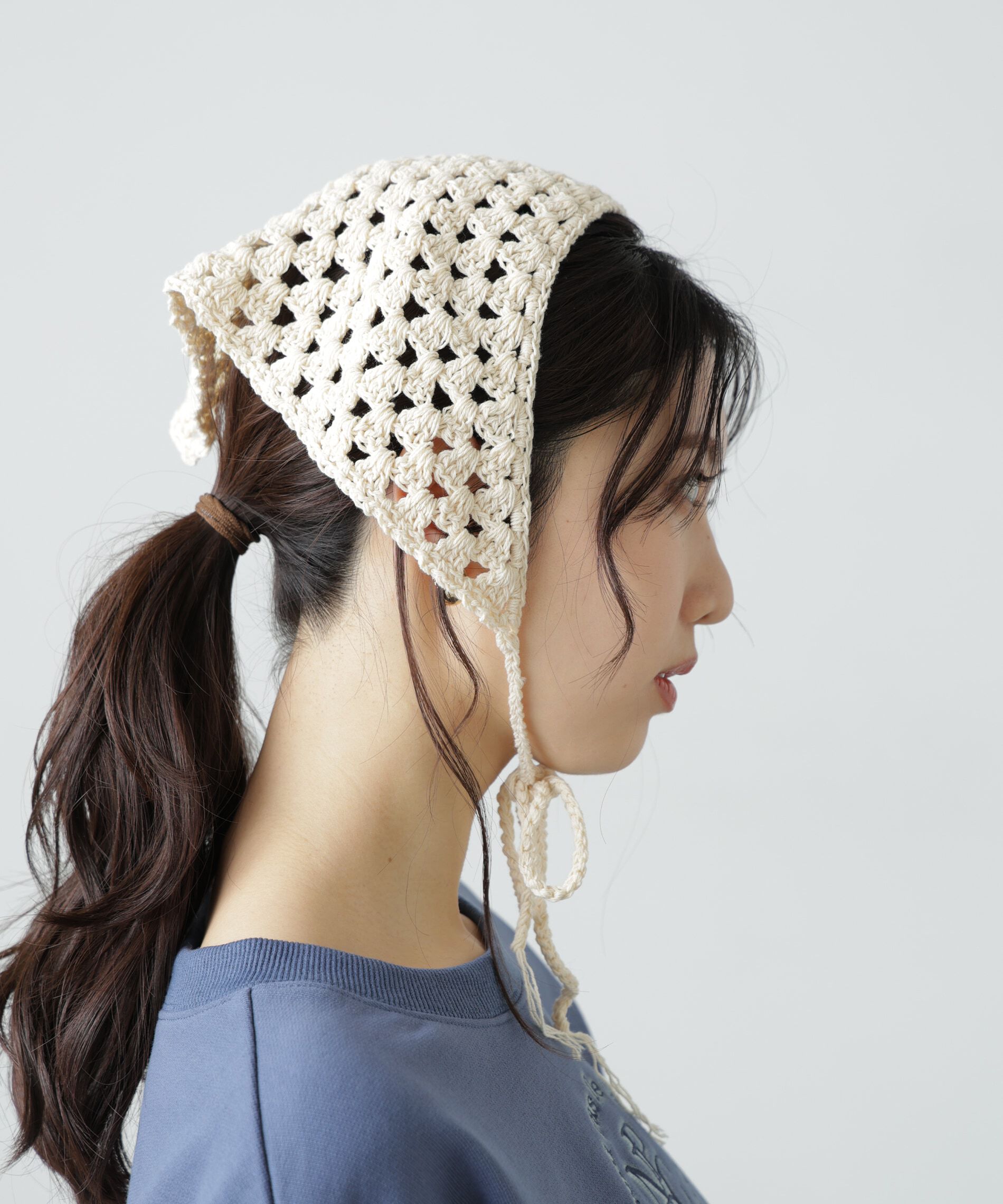  「編みバブーシュカ」|ハンカチ|