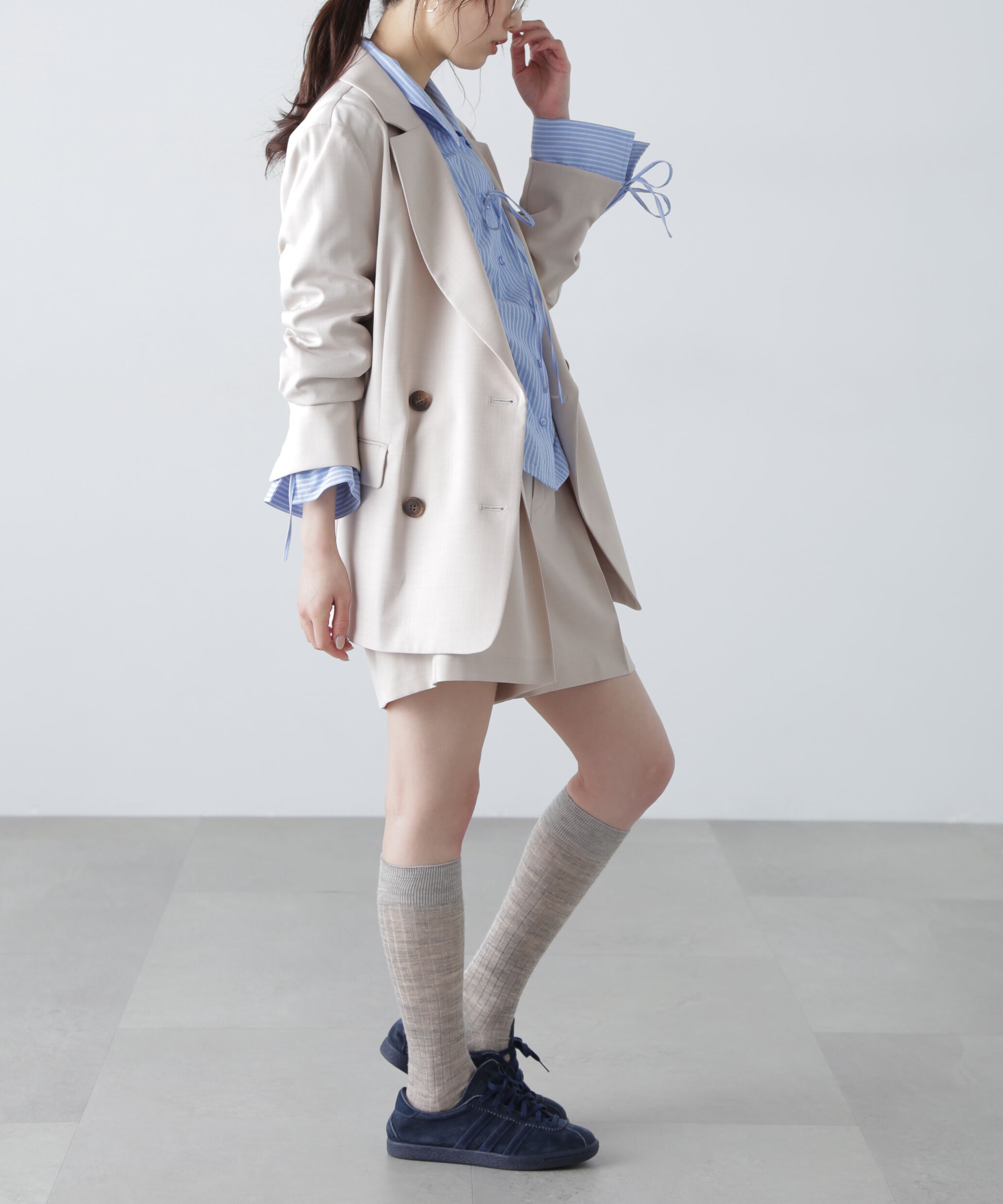  「梳毛調合繊ベルト付きタックショートパンツ」|その他|