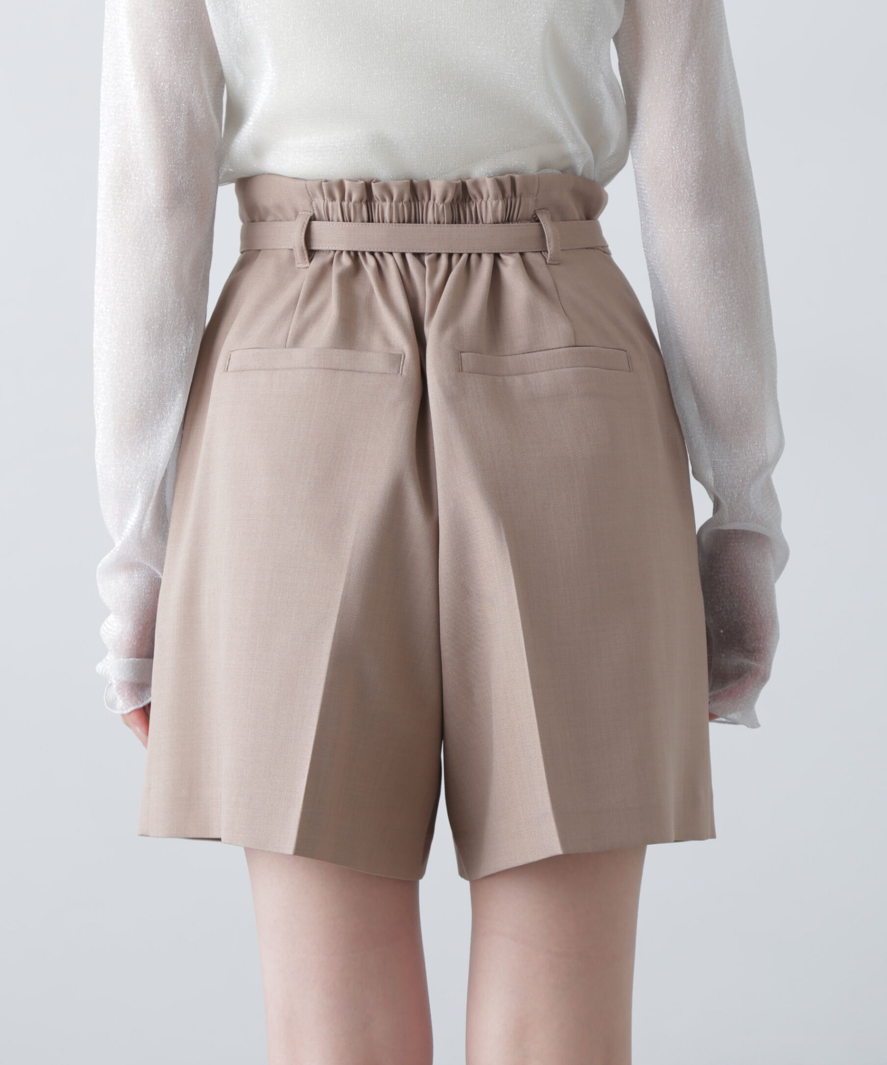  「梳毛調合繊ベルト付きタックショートパンツ」|その他|