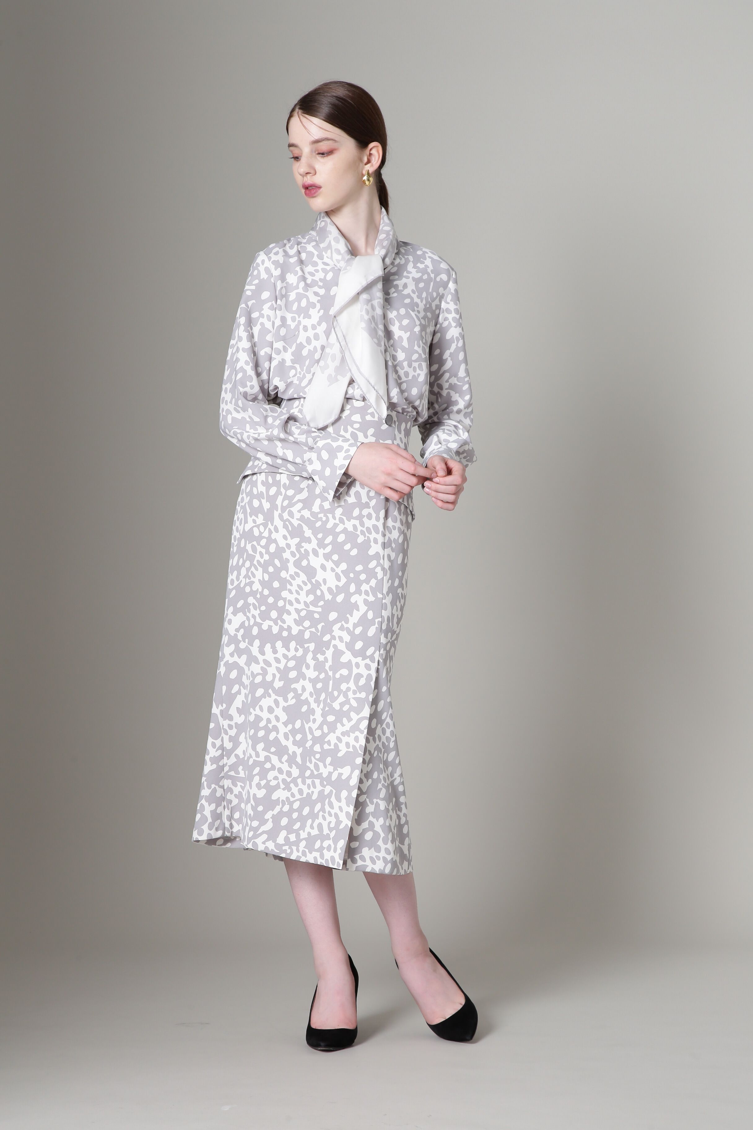  「[URBAN PRECIOUS] アブストラクトドットプリントスカート」|スカート|