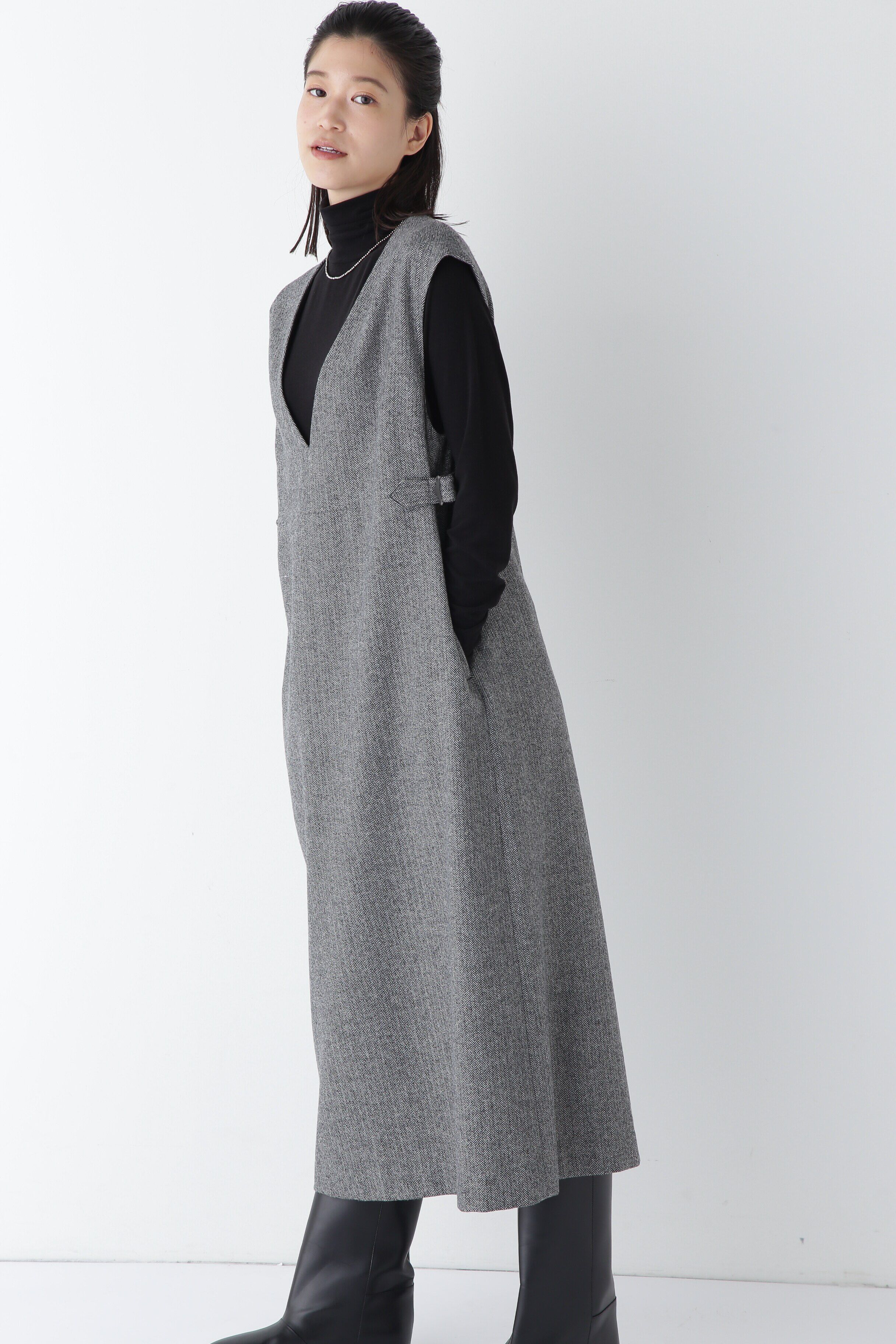  「◆ヘリンボーンツィードＶネックノースリーブワンピース」|ワンピース|チャコール3