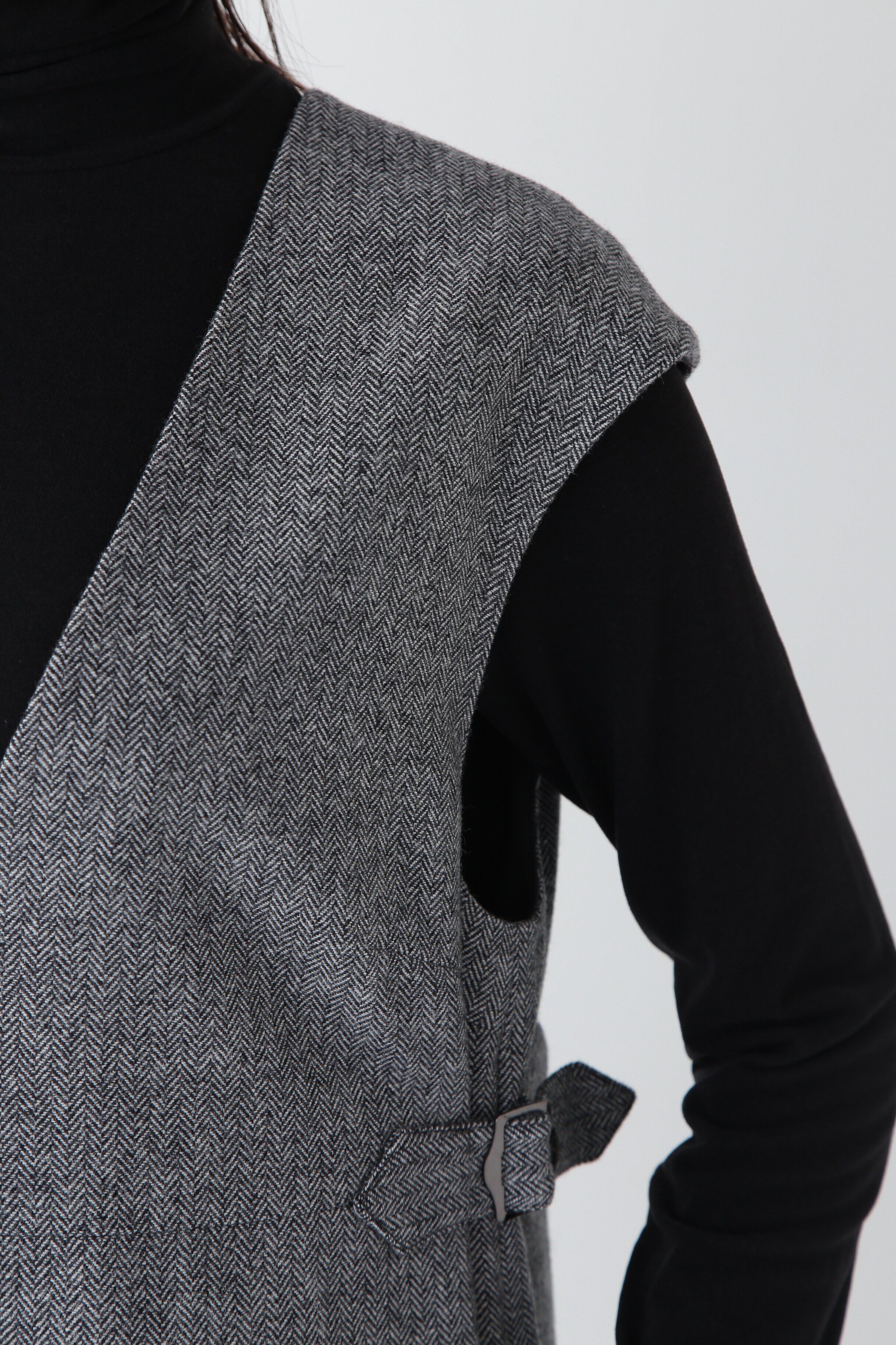  「◆ヘリンボーンツィードＶネックノースリーブワンピース」|ワンピース|