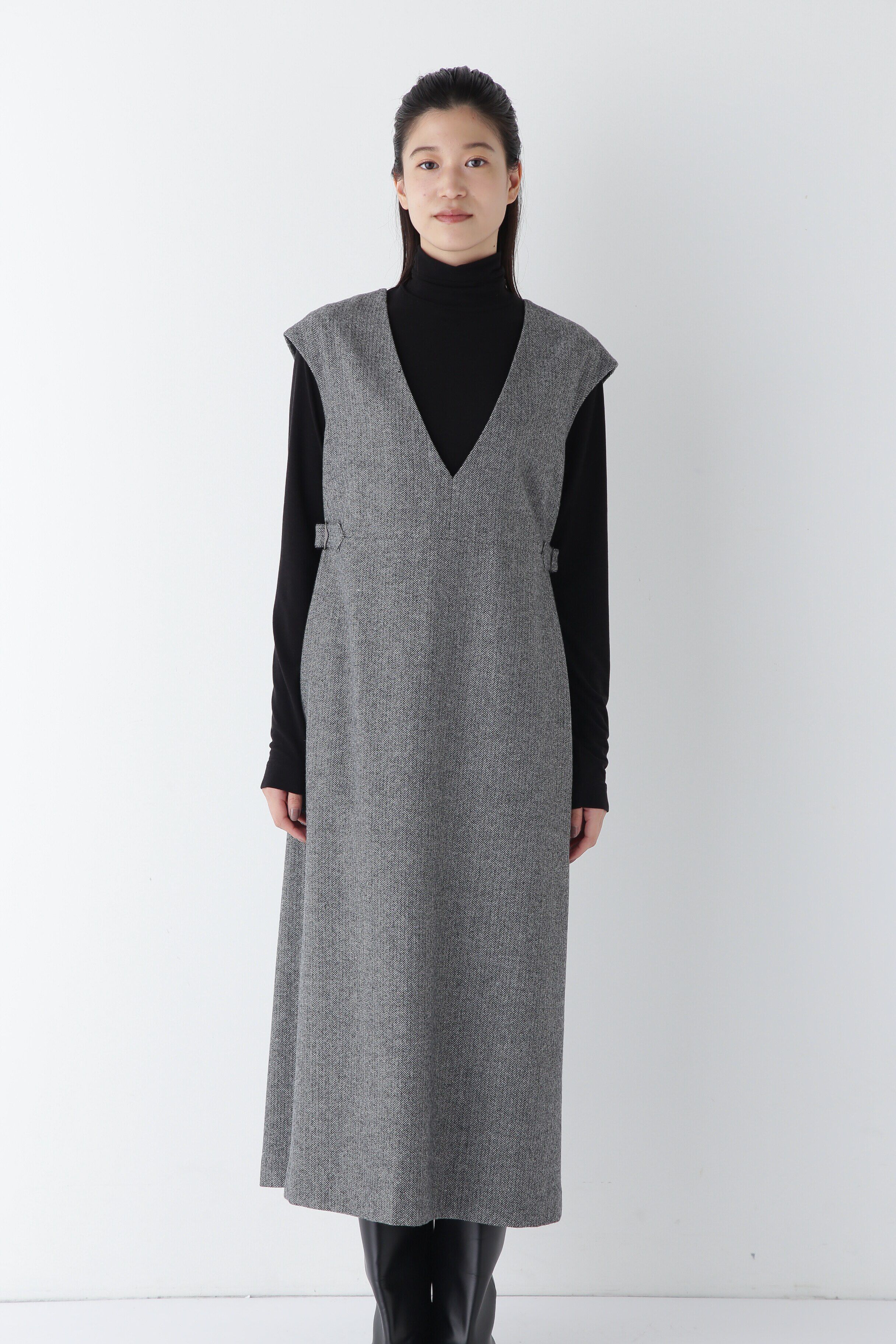  「◆ヘリンボーンツィードＶネックノースリーブワンピース」|ワンピース|