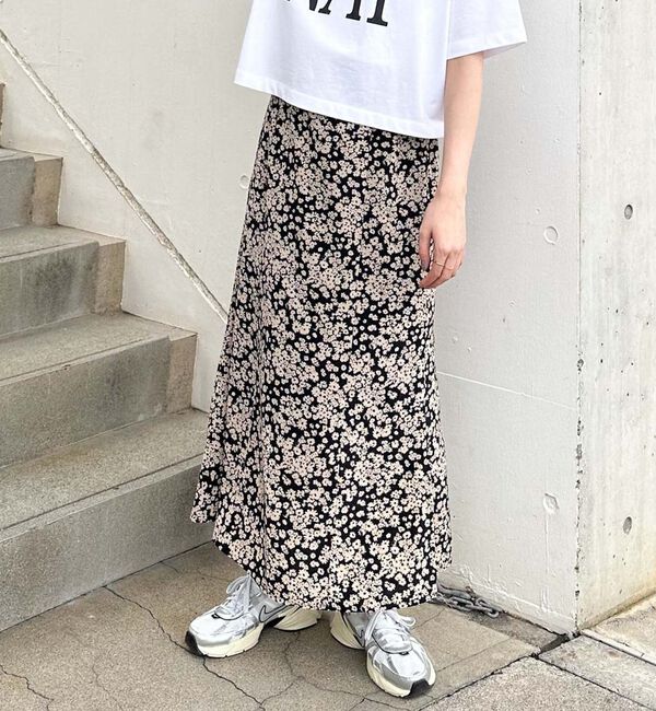 Doux archives「単色花スカート／」|スカート|BLACK