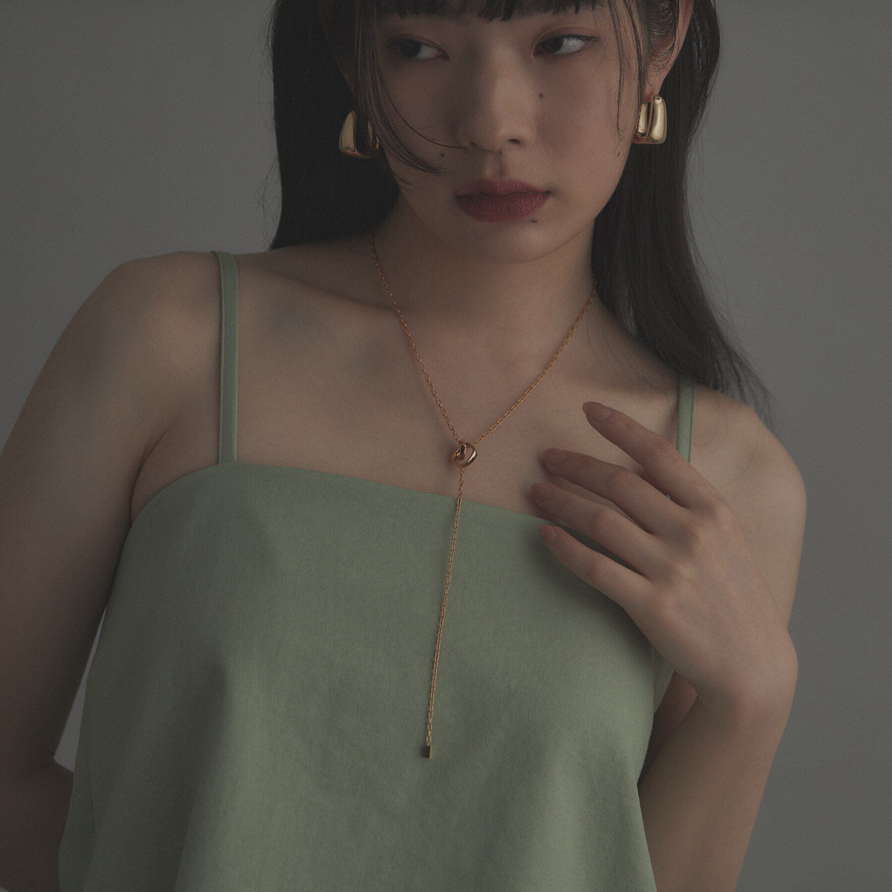 COCOSHNIK ONKITSCH「シルバー ツイストスクエア Yネックレス GP」|ネックレス|