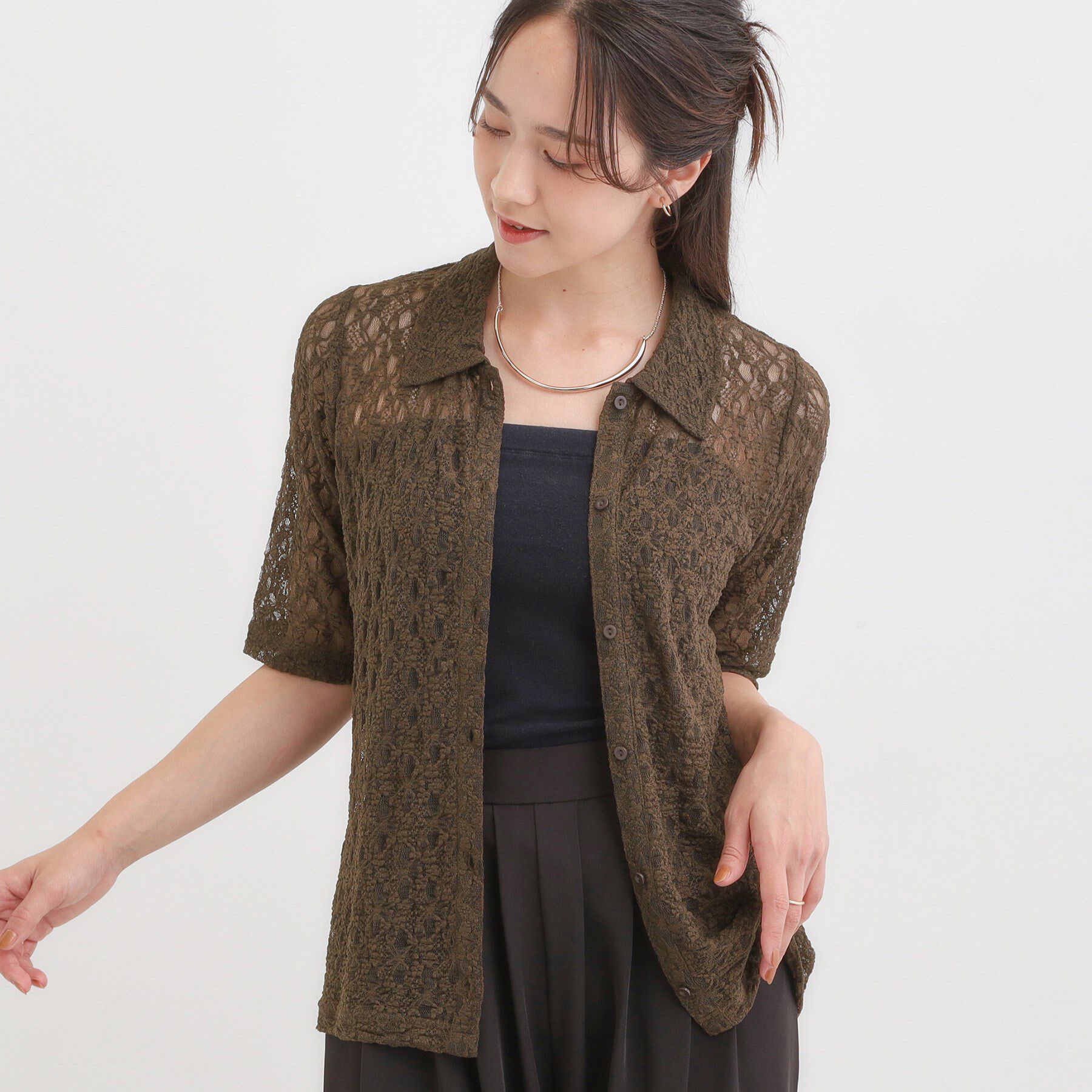 SHOO･LA･RUE「【S-LL/5分袖】大人の抜け感 襟付きレーストップス」|Tシャツ・カットソー|モカブラウン(042