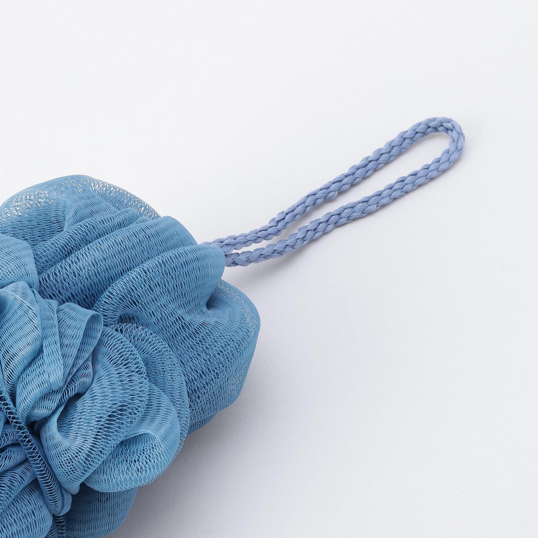 212 KITCHEN STORE「背中も洗えるシャボンボール インディゴブルー ＜marna マーナ＞」|マッサージ・ボディスクラブ|