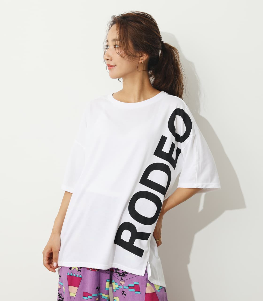 RODEO CROWNS「サイドロゴTシャツ」|Tシャツ・カットソー|WHT