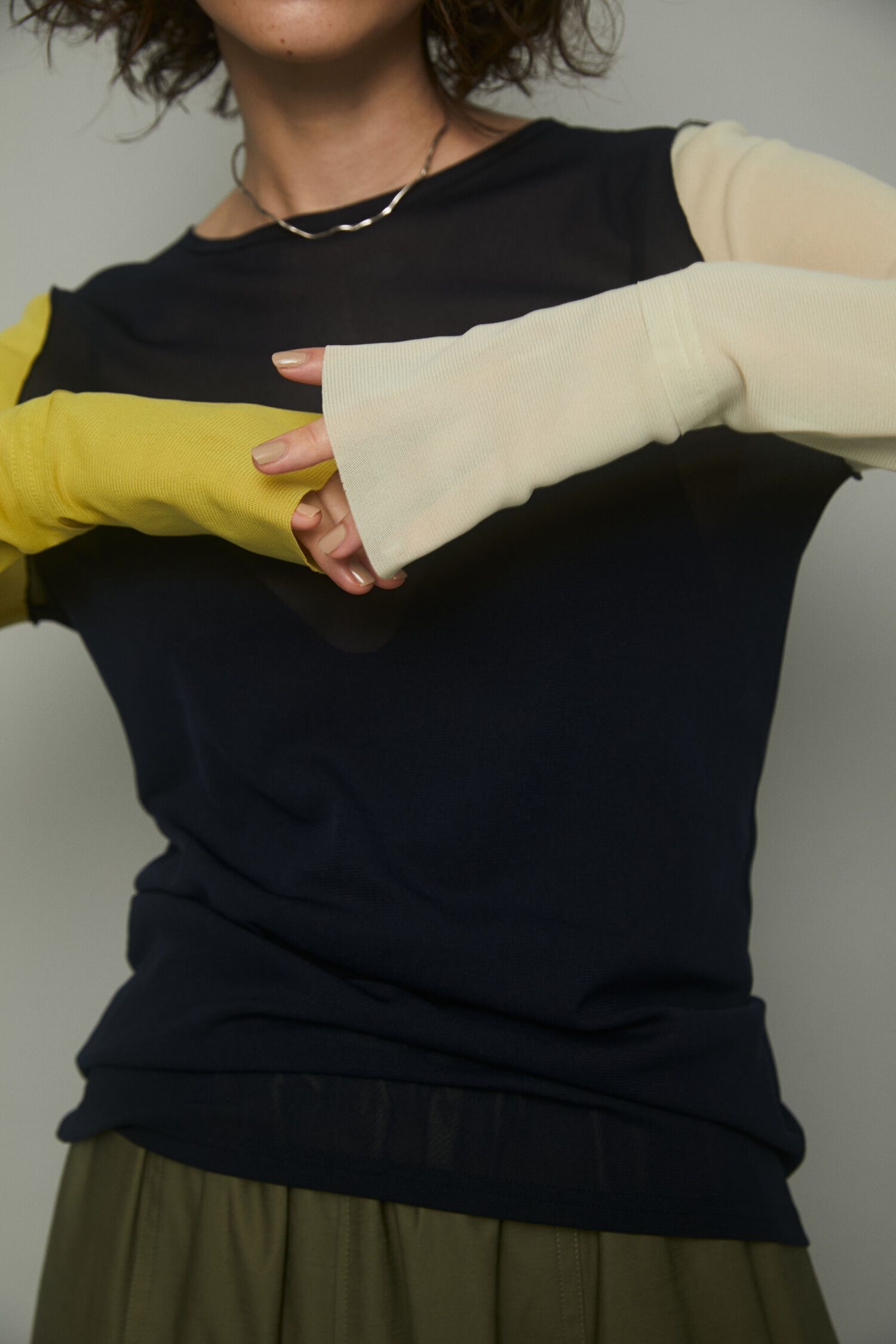 HeRIN.CYE「Crew neck mesh inner tops」|Tシャツ・カットソー|