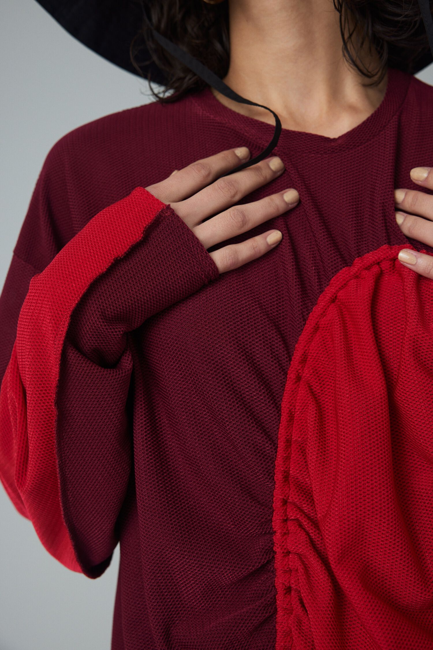 HeRIN.CYE「Squeeze flare tops」|Tシャツ・カットソー|