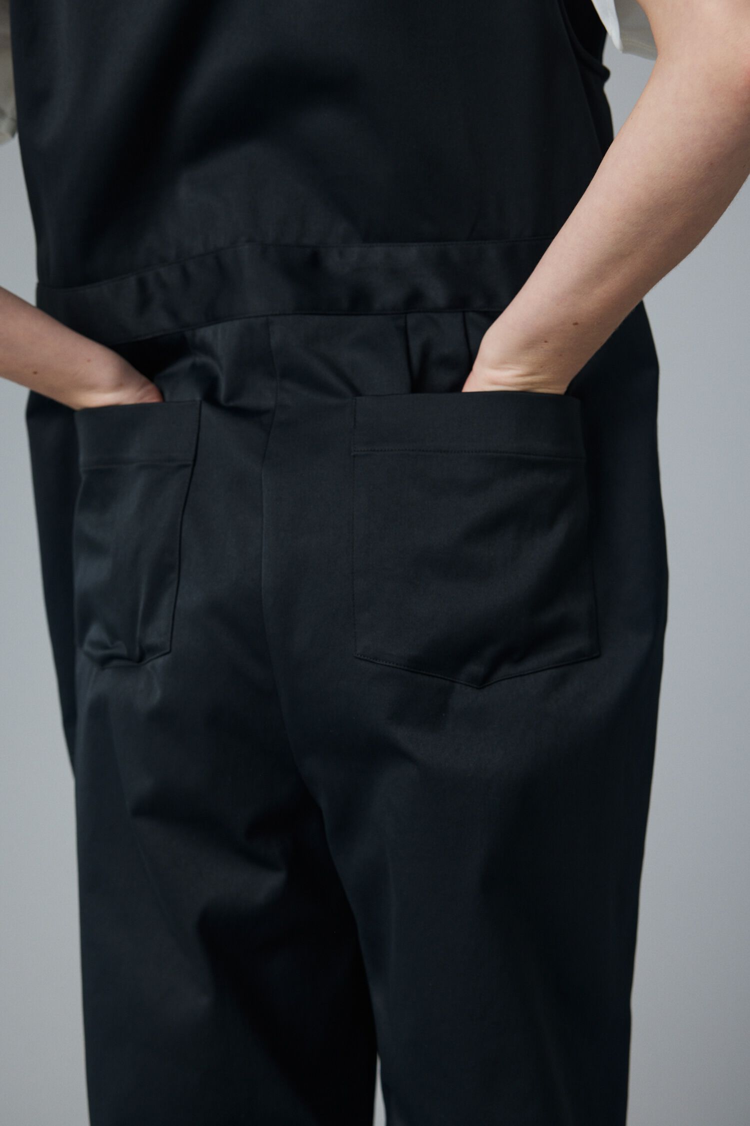 HeRIN.CYE「V neck all in one」|ワンピース|