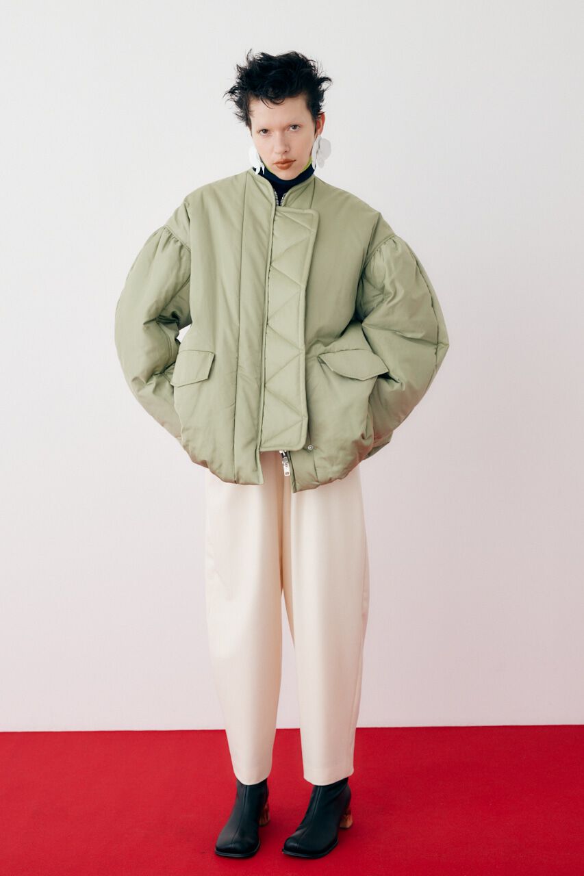 HeRIN.CYE「Egg MA-1」|ブルゾン・スタジャン|