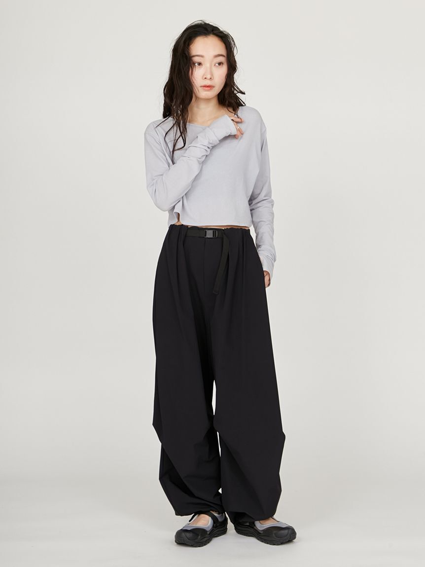 emmi atelier「パラシュートパンツ」|チノ|