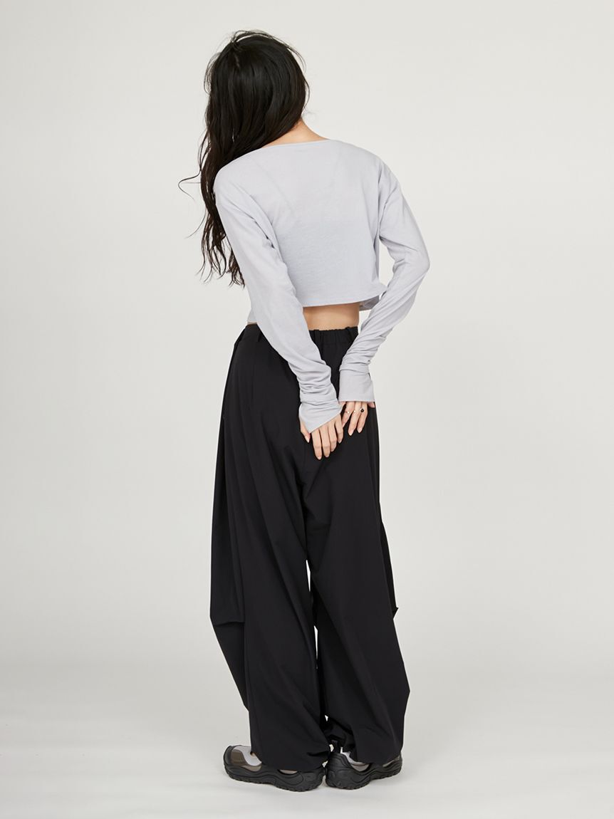 emmi atelier「パラシュートパンツ」|チノ|