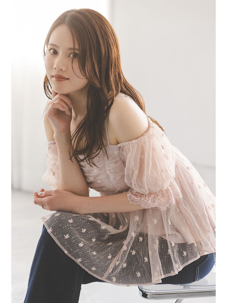 SNIDEL「バリエオフショルレースチュニック」|チュニック|