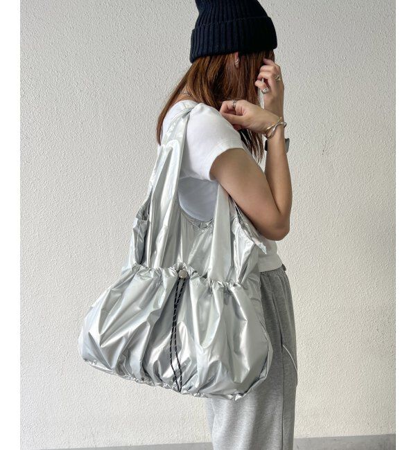 ikka「撥水ドロストポケバルーントートバッグ」|その他|シルバー