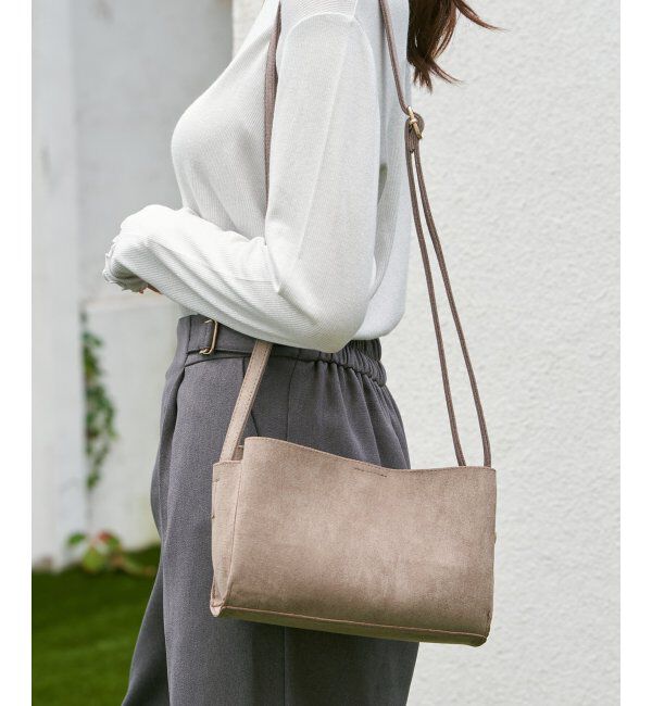 ikka「GOKU楽スエードショルダーバッグ」|その他|グレージュ