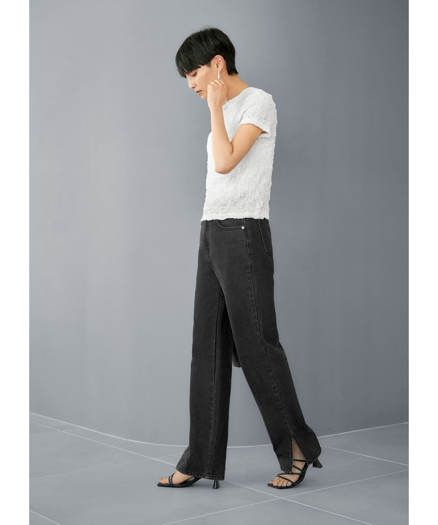 STYLE DELI「裾スリットブラックストレートデニム」|デニム|