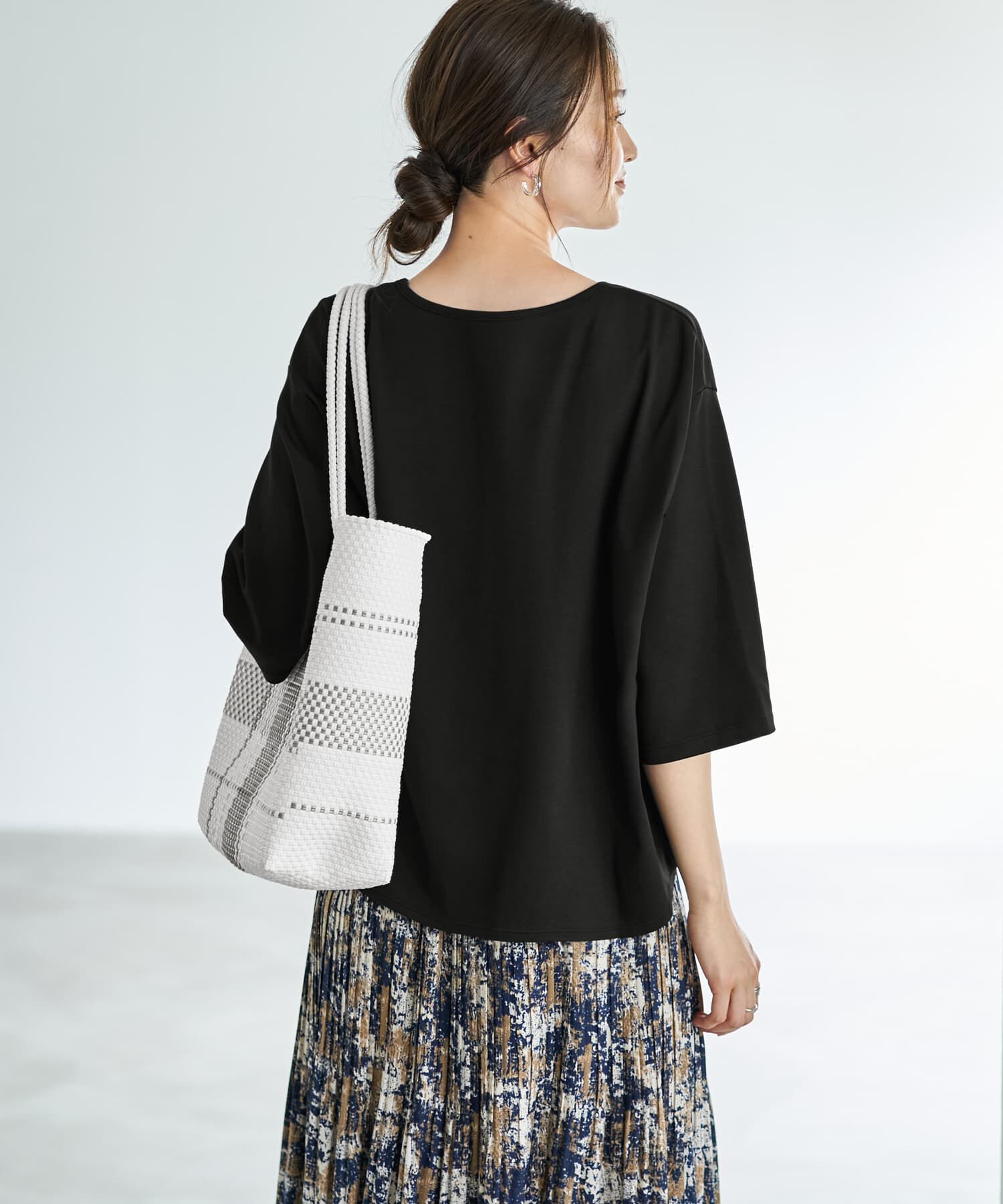 STYLE DELI「【ものづくりJAPAN】DIORAMA 7分袖VネックTシャツ」|Tシャツ・カットソー|