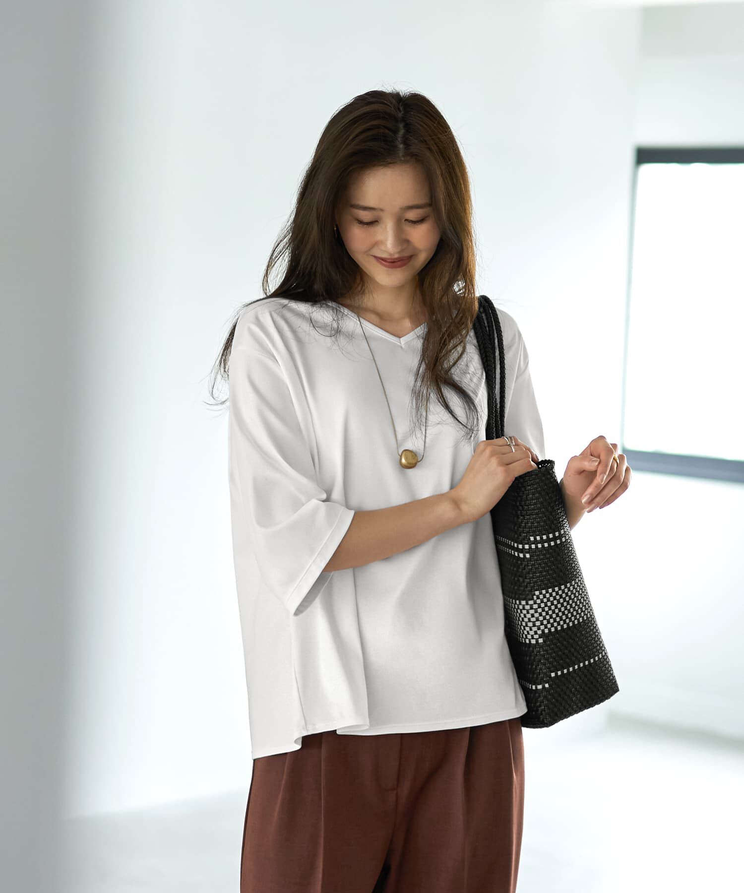 STYLE DELI「【ものづくりJAPAN】DIORAMA 7分袖VネックTシャツ」|Tシャツ・カットソー|