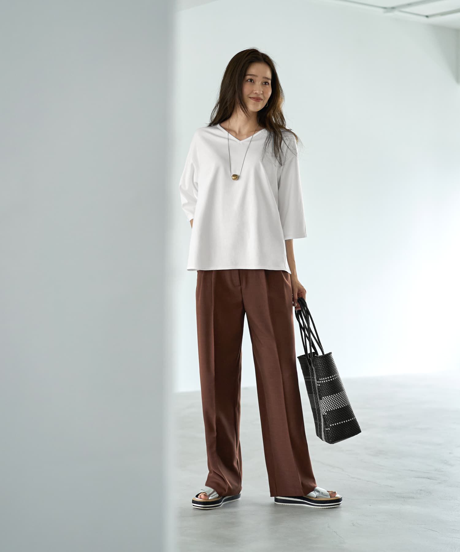 STYLE DELI「【ものづくりJAPAN】DIORAMA 7分袖VネックTシャツ」|Tシャツ・カットソー|