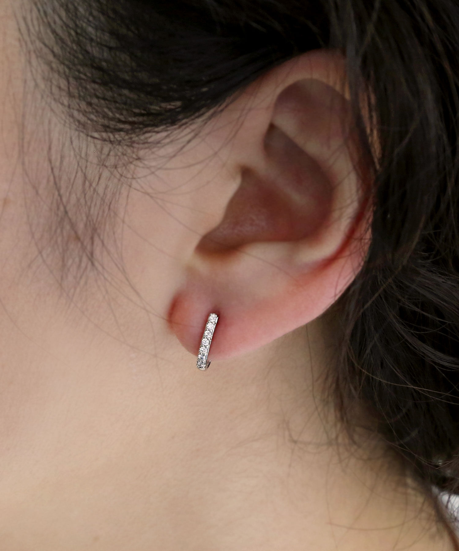 colleca la「Iラインストーンイヤリング」|イヤリング|