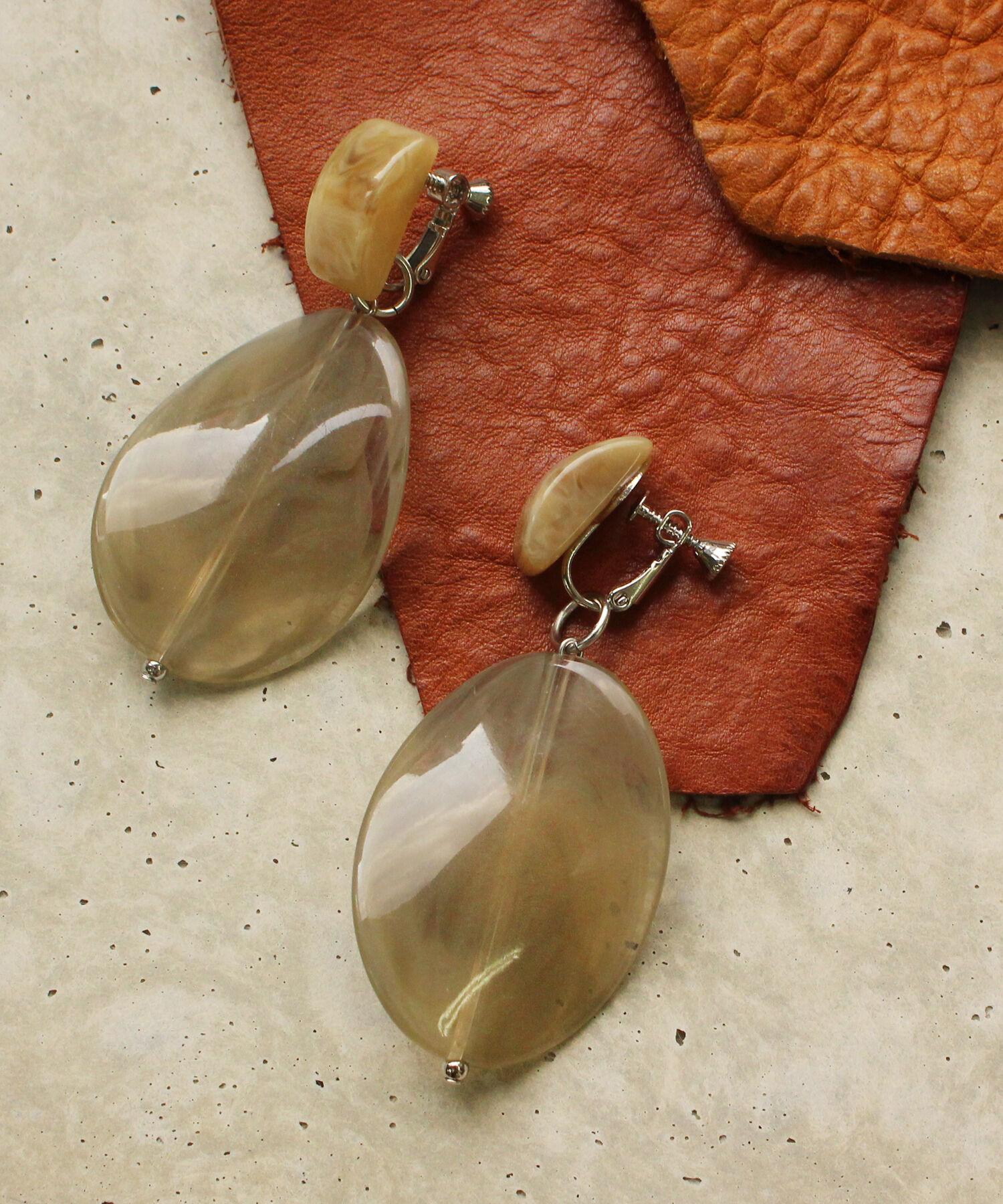 Phoebe+「【sfy】marble stoneイヤリング　ブラウン」|イヤリング|