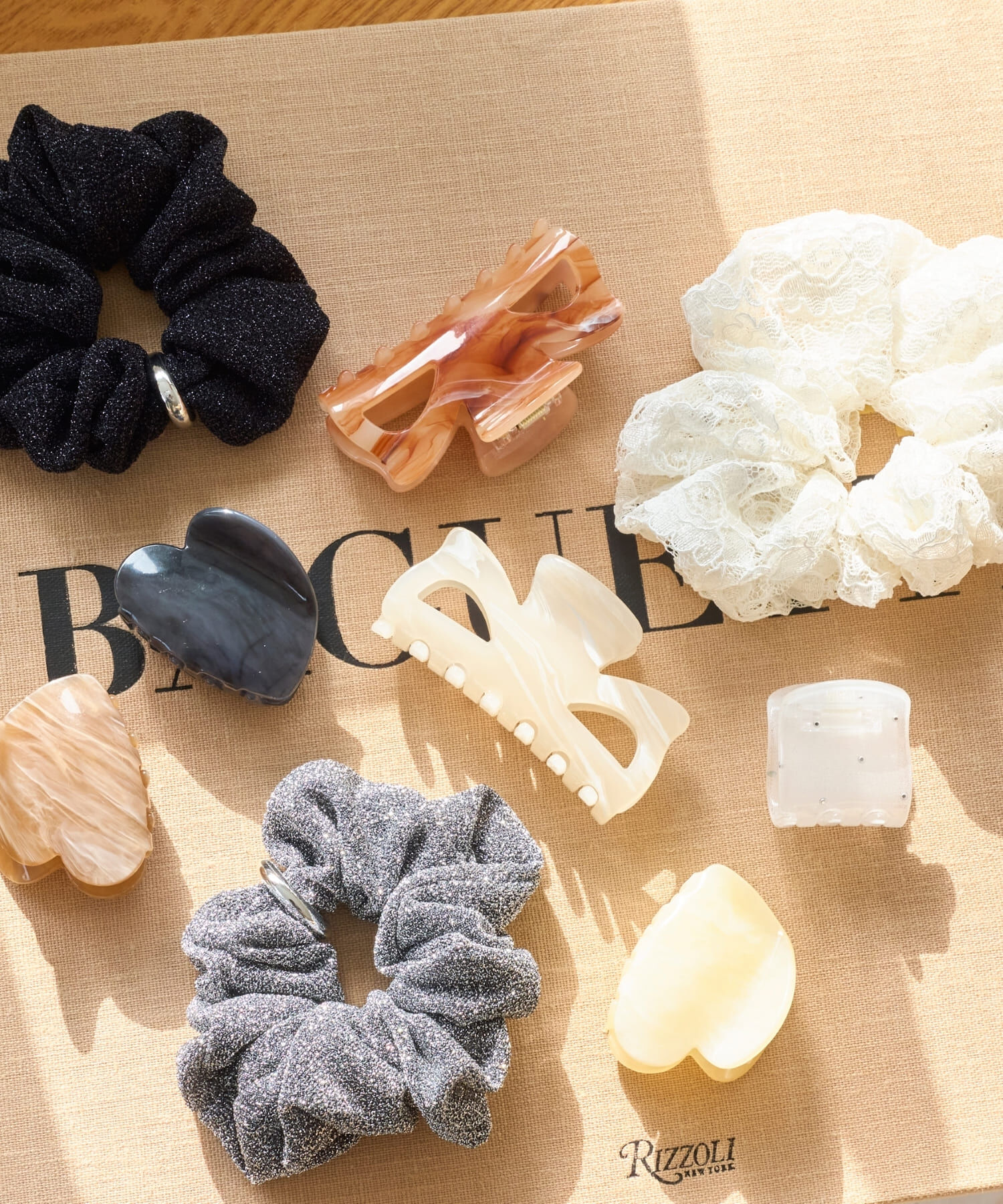 Phoebe「マーブルハートバンスクリップ　ブラウン」|その他|