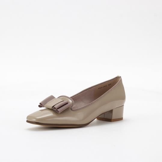 銀座かねまつ「LSFC2483ENABEG 【本革】【防水】アクアベルグログランリボンオペラパンプス」|パンプス|ベージュ