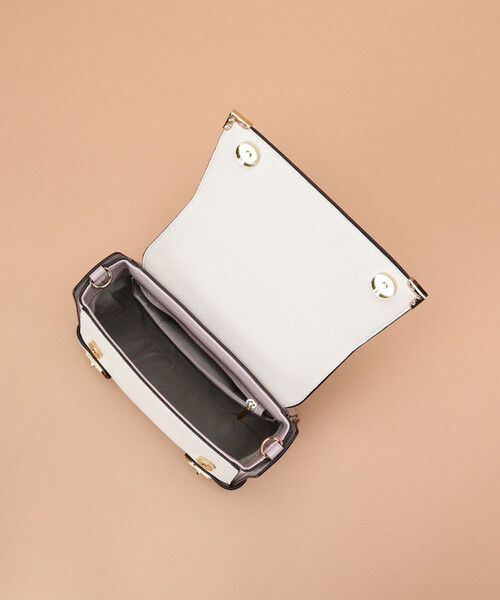 Samantha Thavasa「バイカラーエールショルダー」|ショルダー・メッセンジャー|