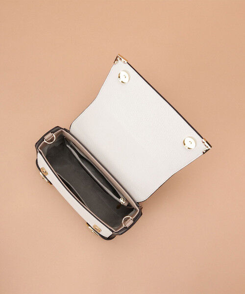 Samantha Thavasa「バイカラーエールショルダー」|ショルダー・メッセンジャー|