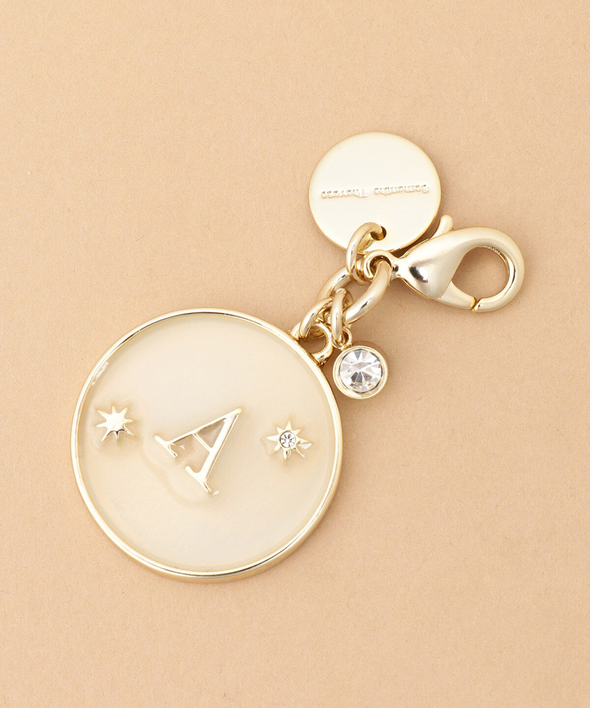 Samantha Thavasa「シャイニーイニシャルファスナーチャーム A」|チャーム・キーホルダー|ゴールド