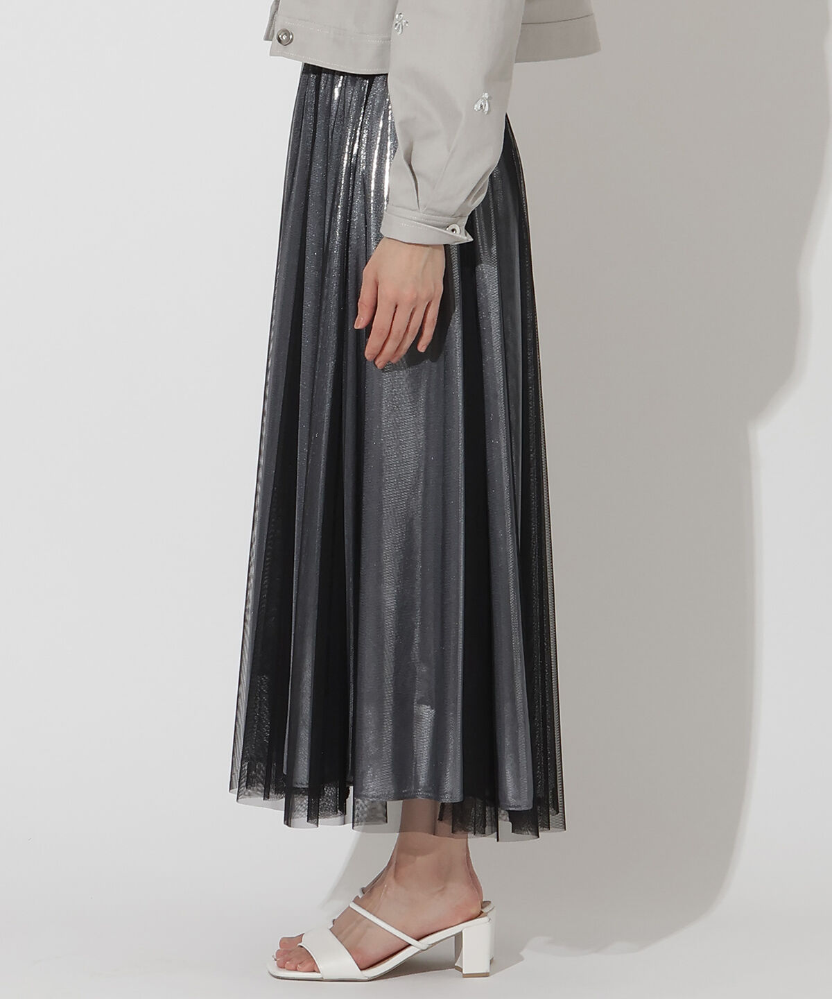 アンドクチュール「シャイニーラメチュールオーバースカート」|フレア|