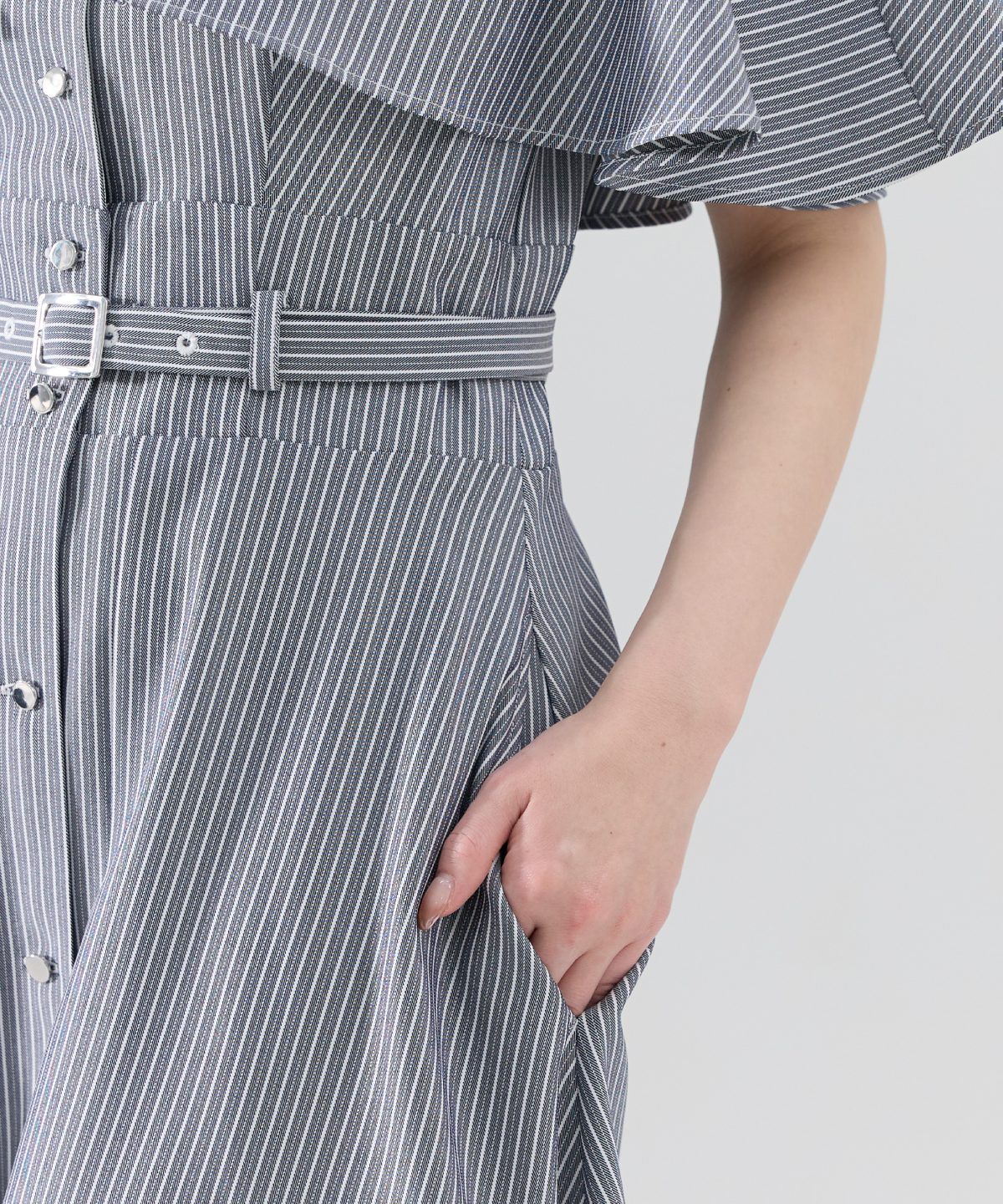 REDYAZEL「ケープデザインフレアワンピース」|ワンピース|