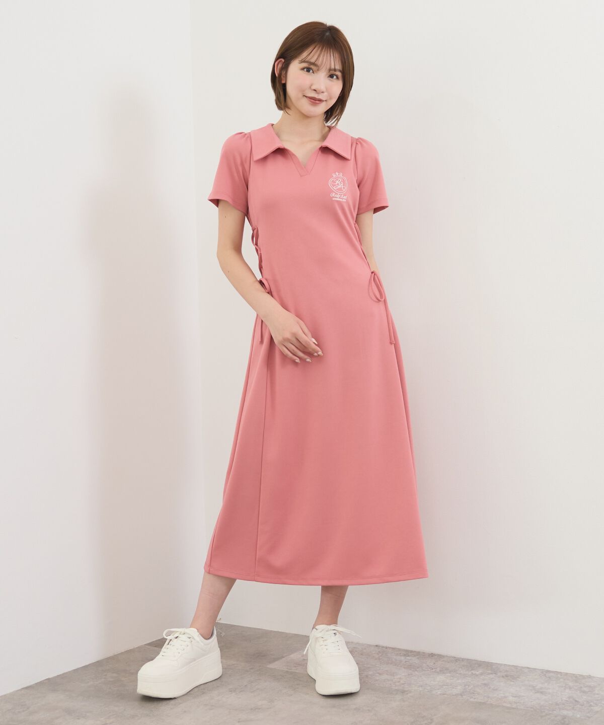 REDYAZEL「エンブレムサイドレースアップロングワンピース」|ワンピース|