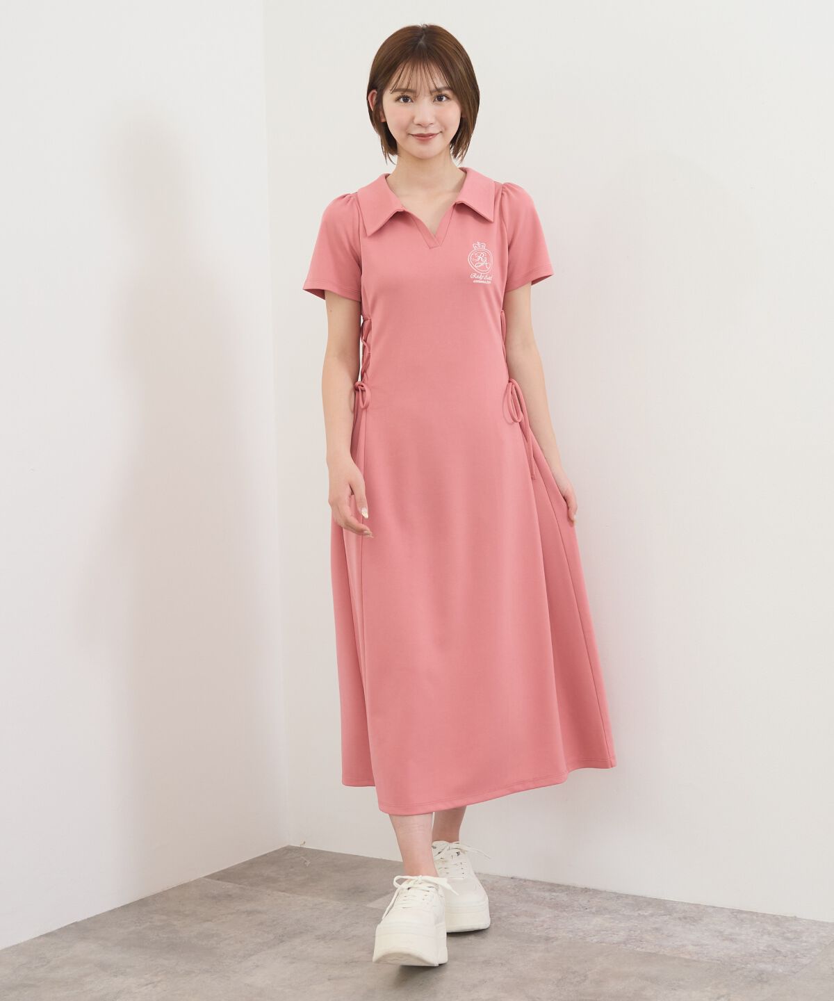 REDYAZEL「エンブレムサイドレースアップロングワンピース」|ワンピース|