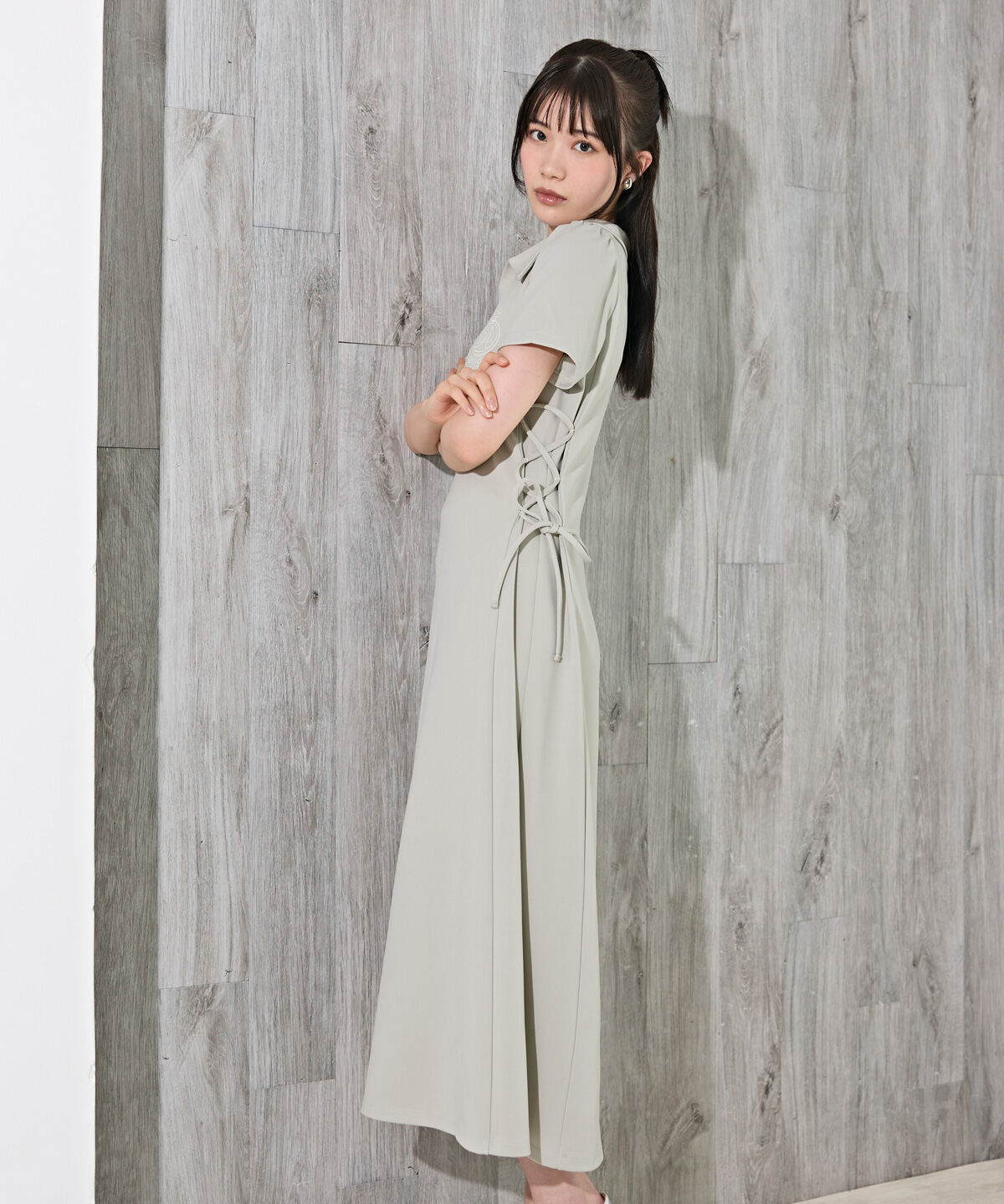 REDYAZEL「エンブレムサイドレースアップロングワンピース」|ワンピース|