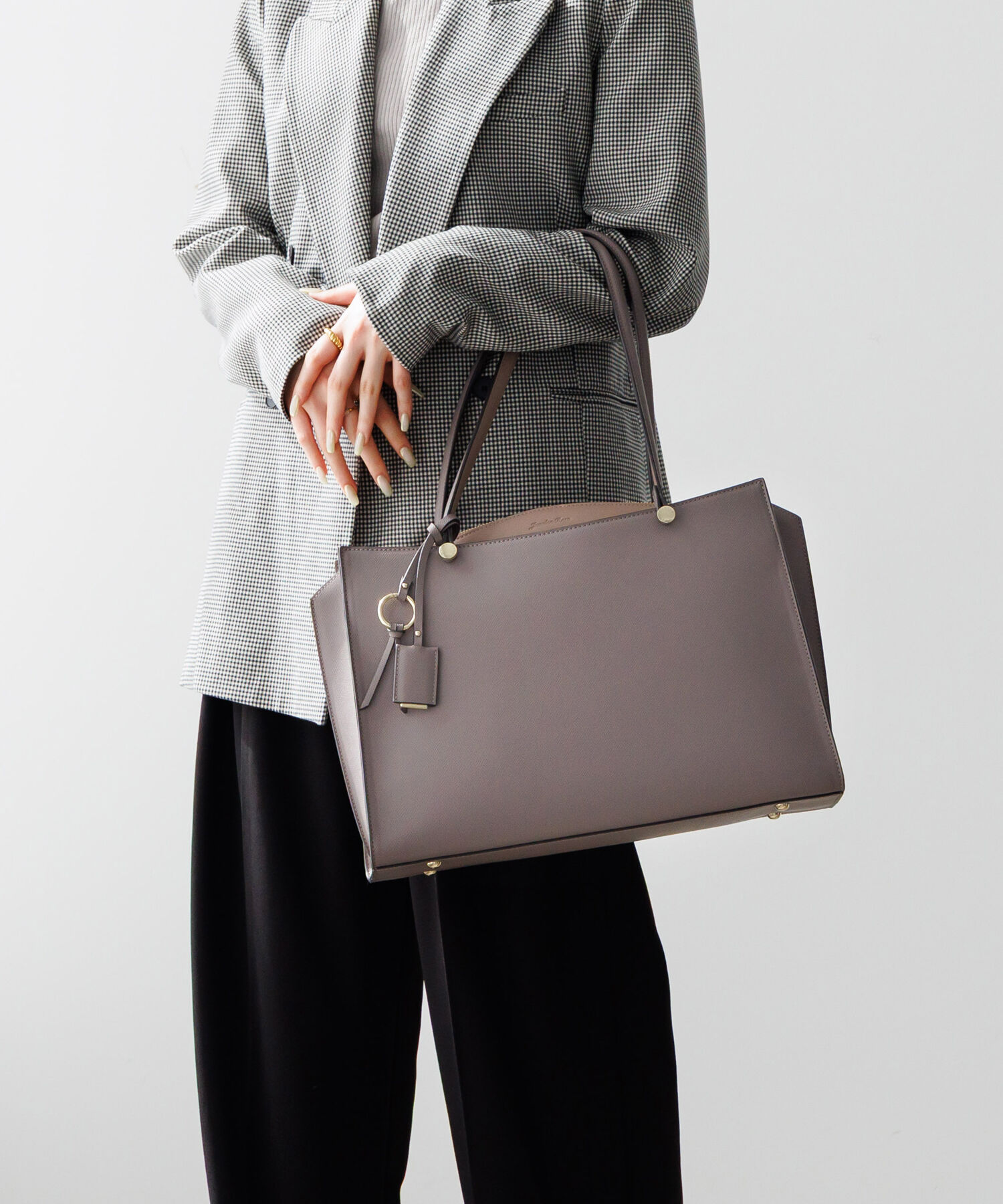 Jewelna Rose「Jewelna Rose セイディ・トートバッグ A4サイズ 16144」|トートバッグ|モーヴグレー