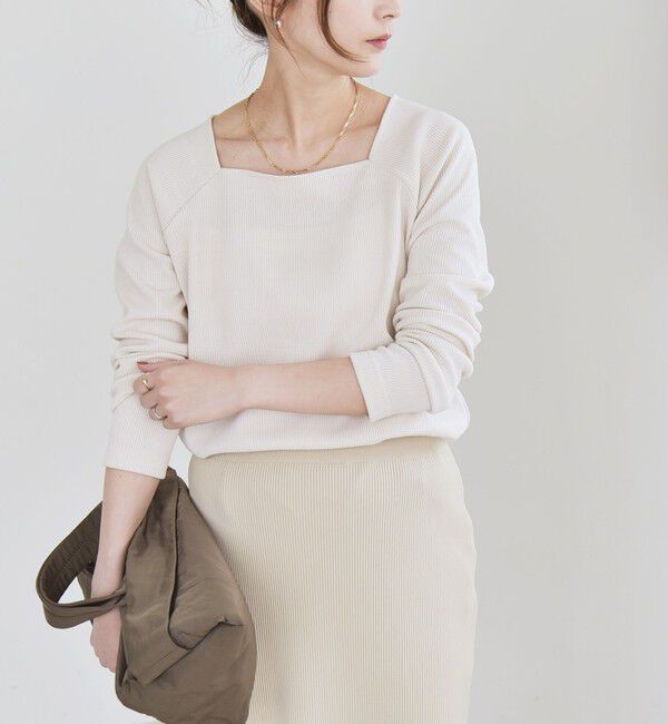 quaranciel「quaranciel:〈洗濯機可能〉ポリエステル ベロア スクエア ネック プルオーバー」|Tシャツ・カットソー|