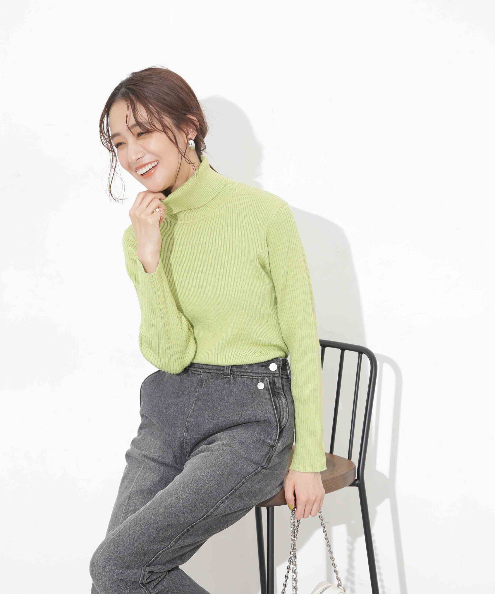 nano･universe「椿オイル加工リブタートルニット」|ニット・セーター|