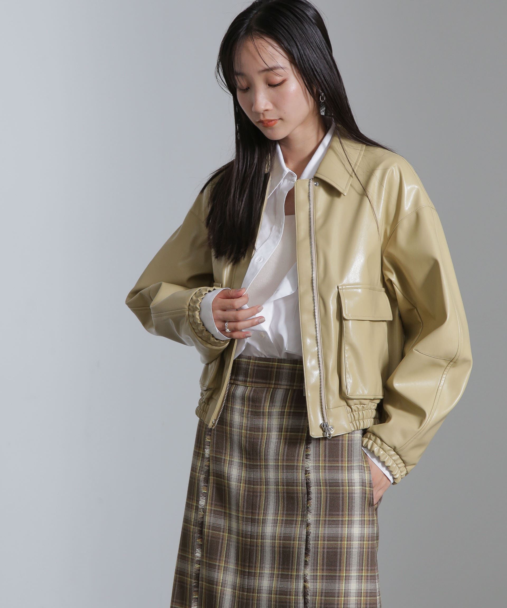 nano･universe「フェイクレザーショートブルゾン(セットアップ可)」|ブルゾン・スタジャン|ベージュ