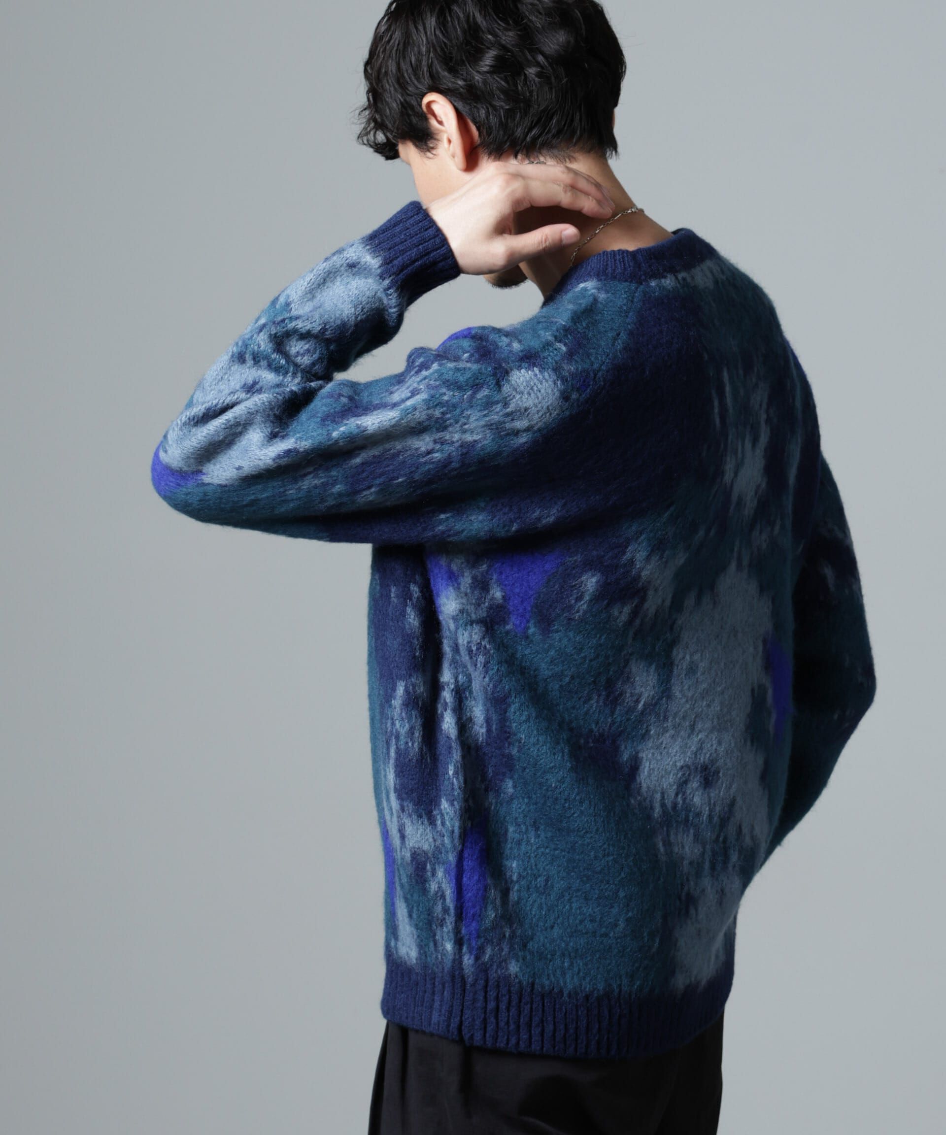 nano･universe「アート柄クルーネックニット」|ニット・セーター|